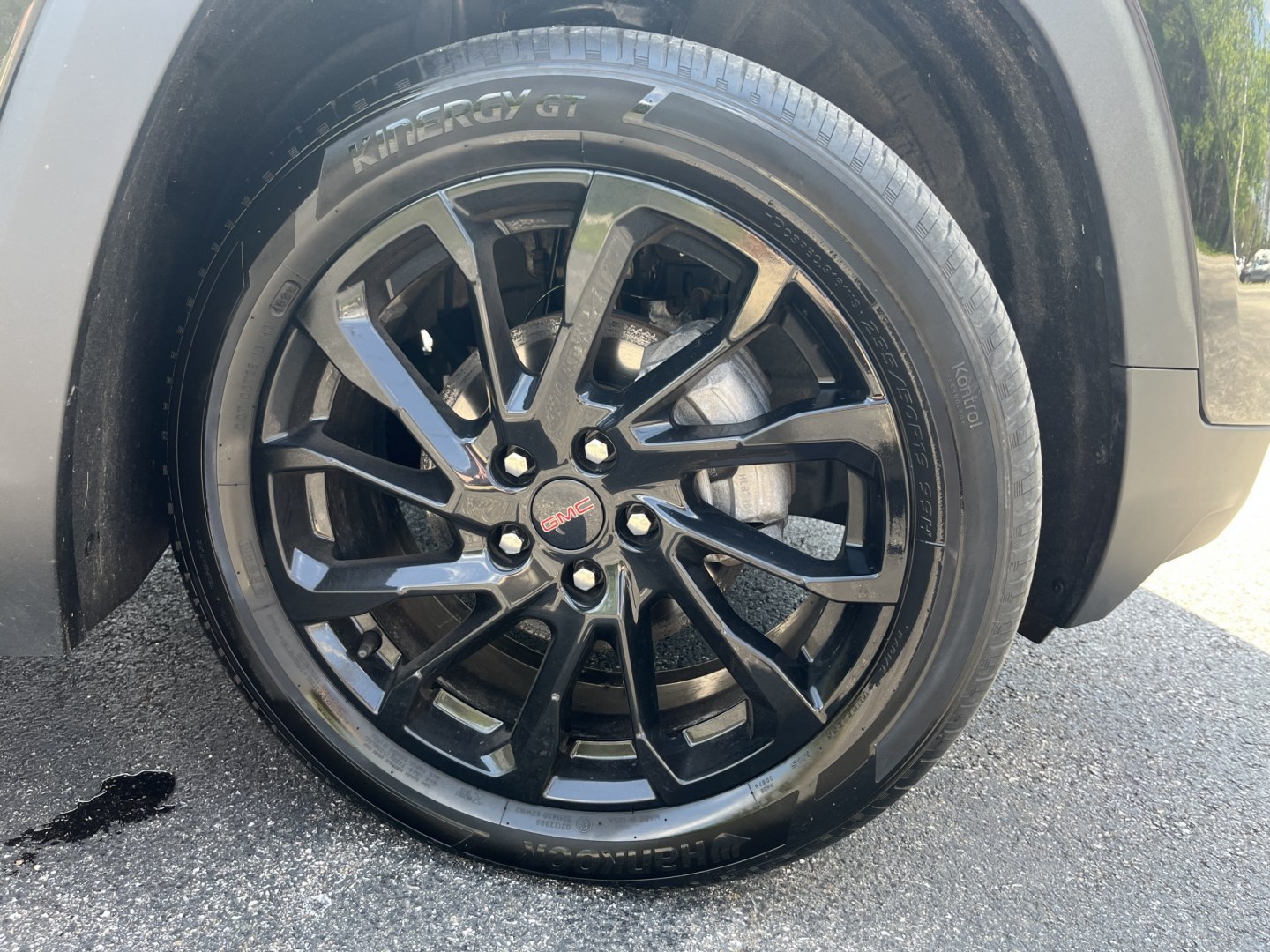 2023 GMC Terrain SLE AWD (3GKALTEG0PL) with an 1.5L L4 DOHC 16V TURBO engine, 6A transmission, located at 547 E. Main St., Orwell, OH, 44076, (440) 437-5893, 41.535435, -80.847855 - Photo#4