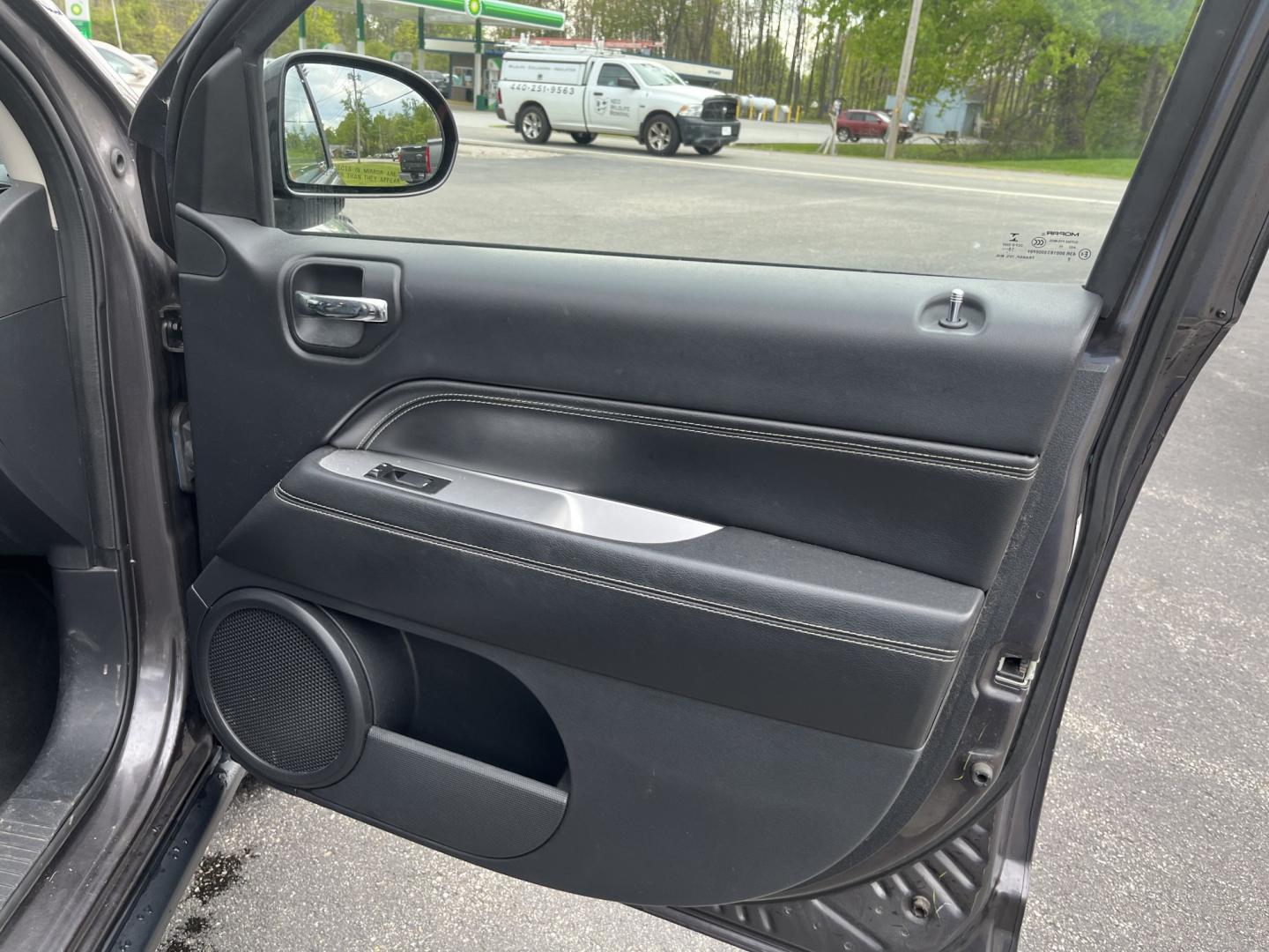2016 Gray /Black Jeep Compass High Altitude 4WD (1C4NJDEB2GD) with an 2.4L I4 DOHC 16V engine, Automatic transmission, located at 11115 Chardon Rd. , Chardon, OH, 44024, (440) 214-9705, 41.580246, -81.241943 - 2016 Jeep Compass High Altitude 4WD – Premium Leather, Sunroof, and All-Weather Capability! This 2016 Jeep Compass High Altitude 4WD is a sharp, well-equipped compact SUV that offers upscale comfort with real Jeep capability. Powered by a reliable 2.4L I4 engine paired with a smooth 6-speed autom - Photo#31