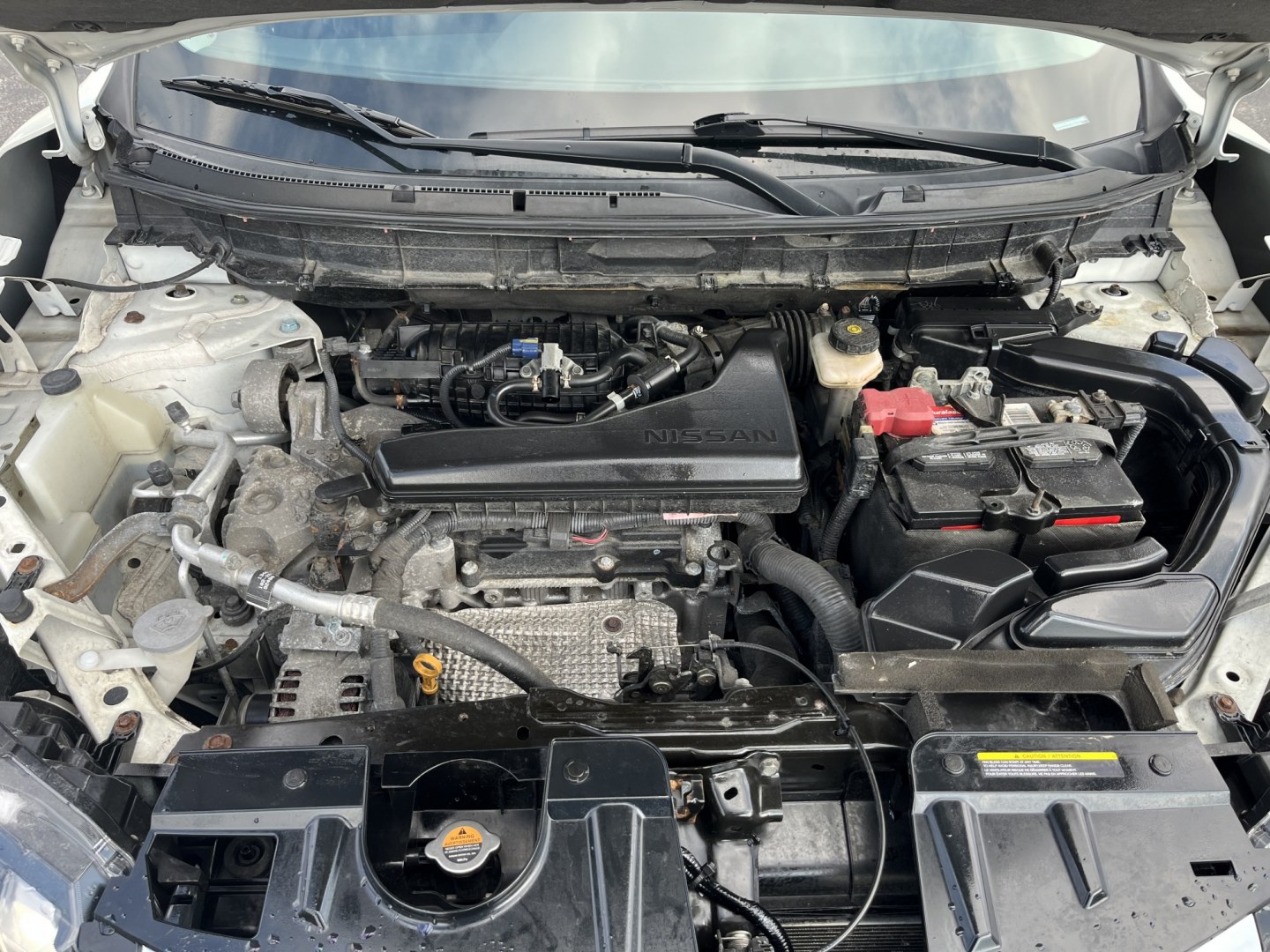 2018 Nissan Rogue SV AWD (5N1AT2MV6JC) with an 2.5L L4 DOHC 16V engine, CVT transmission, located at 547 E. Main St., Orwell, OH, 44076, (440) 437-5893, 41.535435, -80.847855 - Photo#13