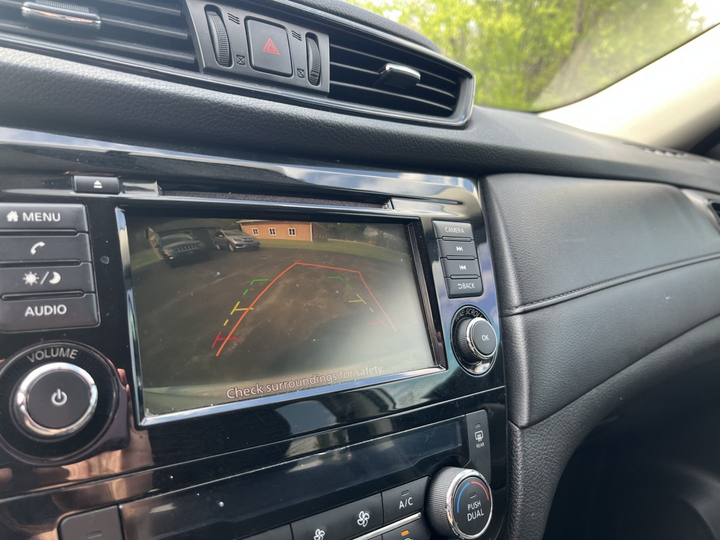 2018 Nissan Rogue SV AWD (5N1AT2MV6JC) with an 2.5L L4 DOHC 16V engine, CVT transmission, located at 547 E. Main St., Orwell, OH, 44076, (440) 437-5893, 41.535435, -80.847855 - Photo#22