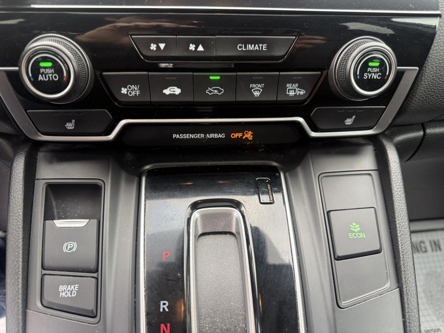2017 White /Black Honda CR-V EX AWD (5J6RW2H52HL) with an 1.5L I4 16V DOHC TURBO engine, Automatic transmission, located at 547 E. Main St., Orwell, OH, 44076, (440) 437-5893, 41.535435, -80.847855 - 2017 Honda CR-V EX AWD – Turbo Efficiency, Loaded Safety, and Premium Features! This 2017 Honda CR-V EX AWD is a fantastic compact crossover that combines efficiency, comfort, and top-tier safety features. Powered by a responsive 1.5L Turbocharged Earth Dreams I4 engine paired with a smooth CVT t - Photo#15