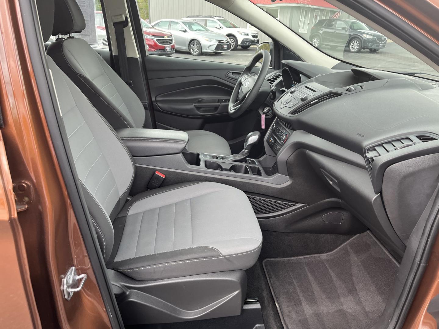 2017 Orange /Black Ford Escape S FWD (1FMCU0F7XHU) with an 2.5L I4 DOHC 16V engine, Automatic transmission, located at 11115 Chardon Rd. , Chardon, OH, 44024, (440) 214-9705, 41.580246, -81.241943 - Photo#33