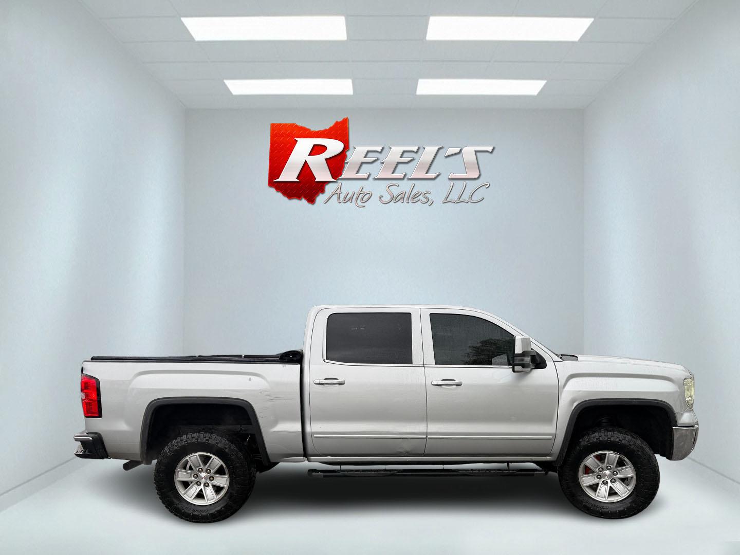 2015 Silver /Black GMC Sierra 1500 SLE Crew Cab Short Box 4WD (3GTU2UEC4FG) with an 5.3L V8 OHV 16V engine, Automatic transmission, located at 547 E. Main St., Orwell, OH, 44076, (440) 437-5893, 41.535435, -80.847855- Photo#22