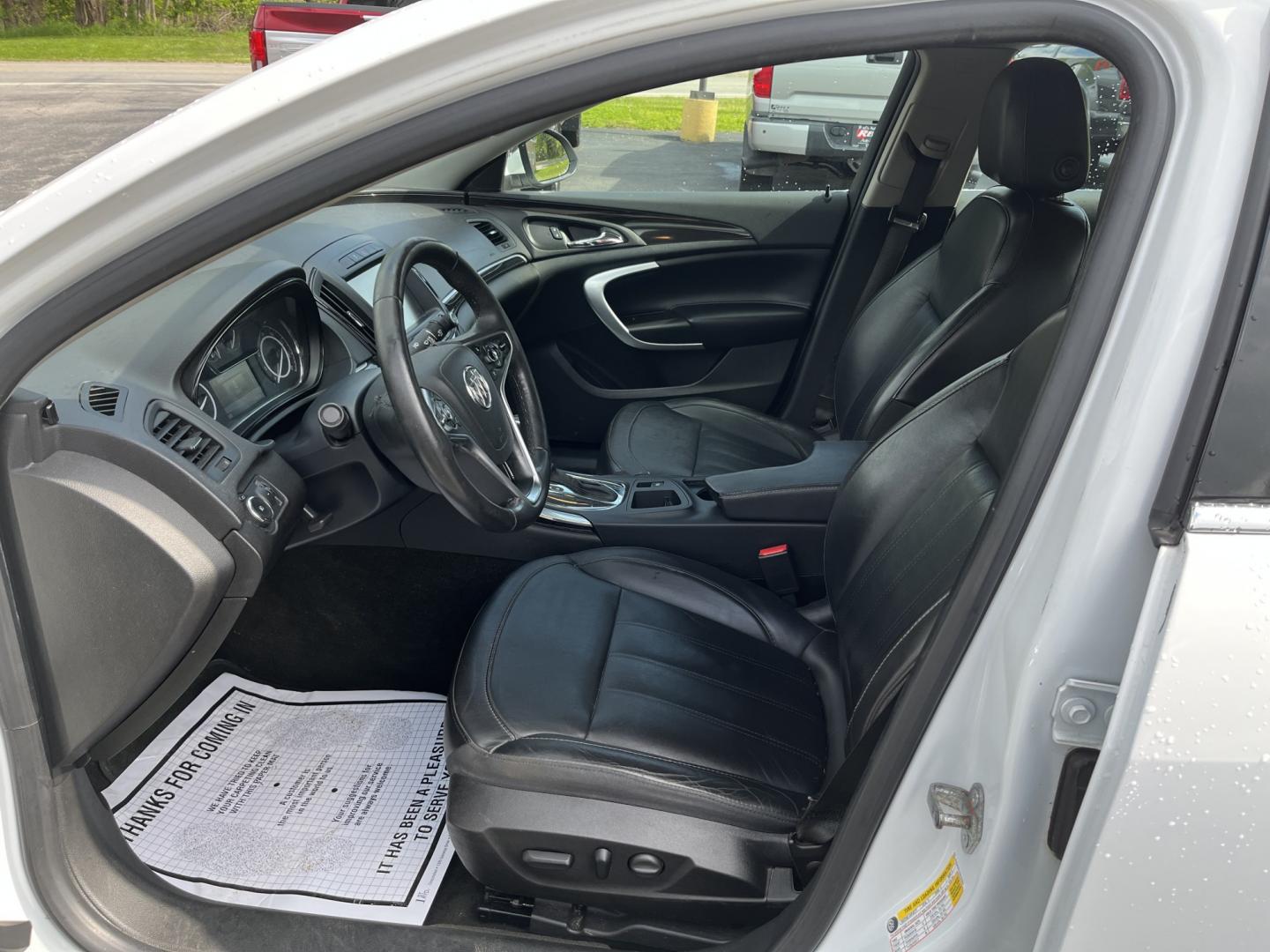 2016 White /Black Buick Regal Turbo FWD (2G4GK5EX1G9) with an 2.0L I4 DOHC 16V TURBO engine, Automatic transmission, located at 547 E. Main St., Orwell, OH, 44076, (440) 437-5893, 41.535435, -80.847855 - 2016 Buick Regal Turbo – Sporty Luxury Sedan with Turbo Power and Premium Comfort! This 2016 Buick Regal Turbo is a refined and fun-to-drive midsize sedan that offers a great blend of performance, luxury, and efficiency. Powered by a responsive 2.0L Turbocharged EcoTec I4 engine paired with a smo - Photo#19