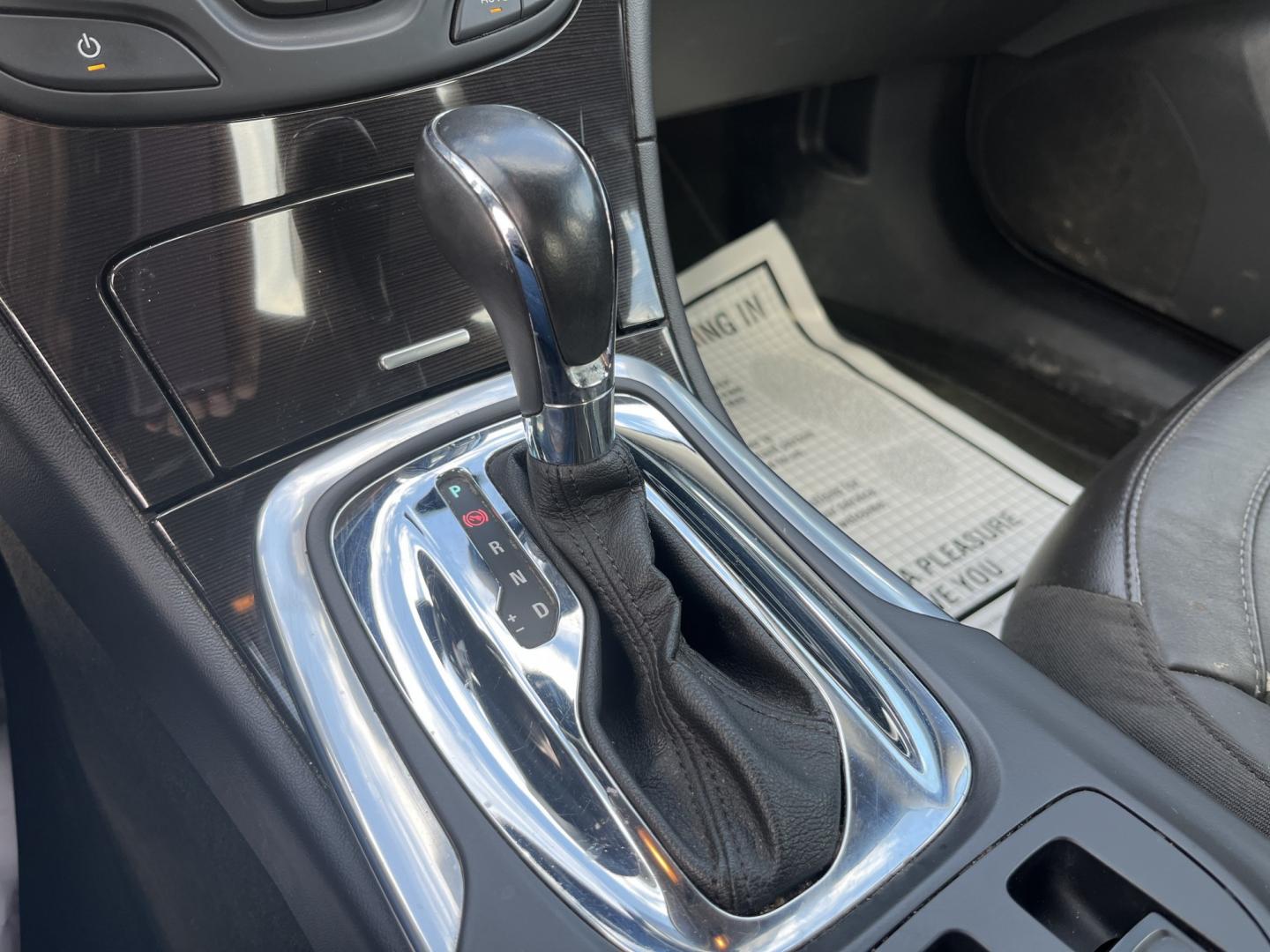2016 White /Black Buick Regal Turbo FWD (2G4GK5EX1G9) with an 2.0L I4 DOHC 16V TURBO engine, Automatic transmission, located at 547 E. Main St., Orwell, OH, 44076, (440) 437-5893, 41.535435, -80.847855 - 2016 Buick Regal Turbo – Sporty Luxury Sedan with Turbo Power and Premium Comfort! This 2016 Buick Regal Turbo is a refined and fun-to-drive midsize sedan that offers a great blend of performance, luxury, and efficiency. Powered by a responsive 2.0L Turbocharged EcoTec I4 engine paired with a smo - Photo#28