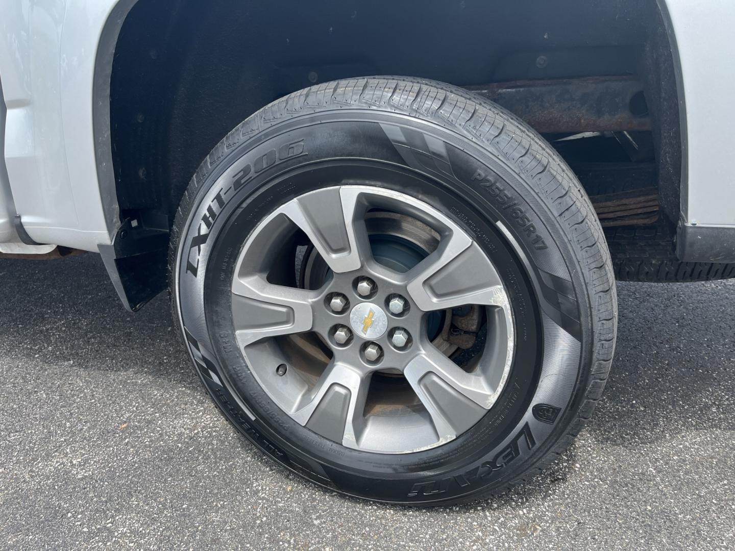 2015 Silver /Black Chevrolet Colorado Z71 Crew Cab 4WD Long Box (1GCGTCE3XF1) with an 3.6L V6 DOHC 24V GAS engine, Automatic transmission, located at 11115 Chardon Rd. , Chardon, OH, 44024, (440) 214-9705, 41.580246, -81.241943 - 2015 Chevrolet Colorado Z71 Crew Cab 4WD – Rugged Off-Road Capability with Fresh Tires and Strong Towing Power! This 2015 Chevrolet Colorado Z71 Crew Cab 4WD is a tough, capable midsize truck that’s ready for work, trails, or weekend adventures. Powered by a strong 3.6L V6 engine paired with a - Photo#9