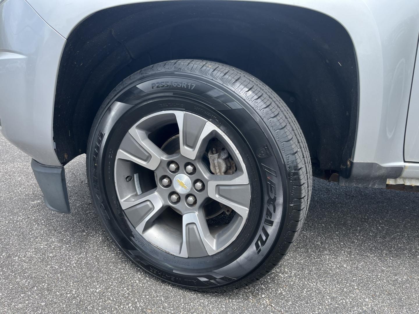 2015 Silver /Black Chevrolet Colorado Z71 Crew Cab 4WD Long Box (1GCGTCE3XF1) with an 3.6L V6 DOHC 24V GAS engine, Automatic transmission, located at 11115 Chardon Rd. , Chardon, OH, 44024, (440) 214-9705, 41.580246, -81.241943 - 2015 Chevrolet Colorado Z71 Crew Cab 4WD – Rugged Off-Road Capability with Fresh Tires and Strong Towing Power! This 2015 Chevrolet Colorado Z71 Crew Cab 4WD is a tough, capable midsize truck that’s ready for work, trails, or weekend adventures. Powered by a strong 3.6L V6 engine paired with a - Photo#11