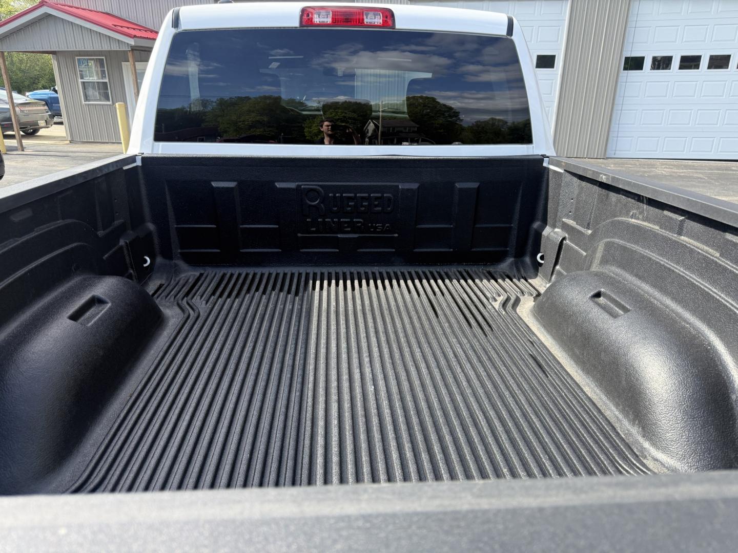 2021 White /Black RAM 1500 Classic Warlock Quad Cab 4WD (1C6RR7GT7MS) with an 5.7L V8 OHV 16V engine, Automatic transmission, located at 547 E. Main St., Orwell, OH, 44076, (440) 437-5893, 41.535435, -80.847855 - 2021 Ram 1500 Classic Warlock Quad Cab 4WD – Factory Lifted HEMI Truck with Fresh Service and Aggressive Styling! This 2021 Ram 1500 Classic Warlock Quad Cab 4WD is a tough, standout truck with factory lift and recent service work. Powered by the legendary 5.7L HEMI V8 engine paired with an 8-spe - Photo#10