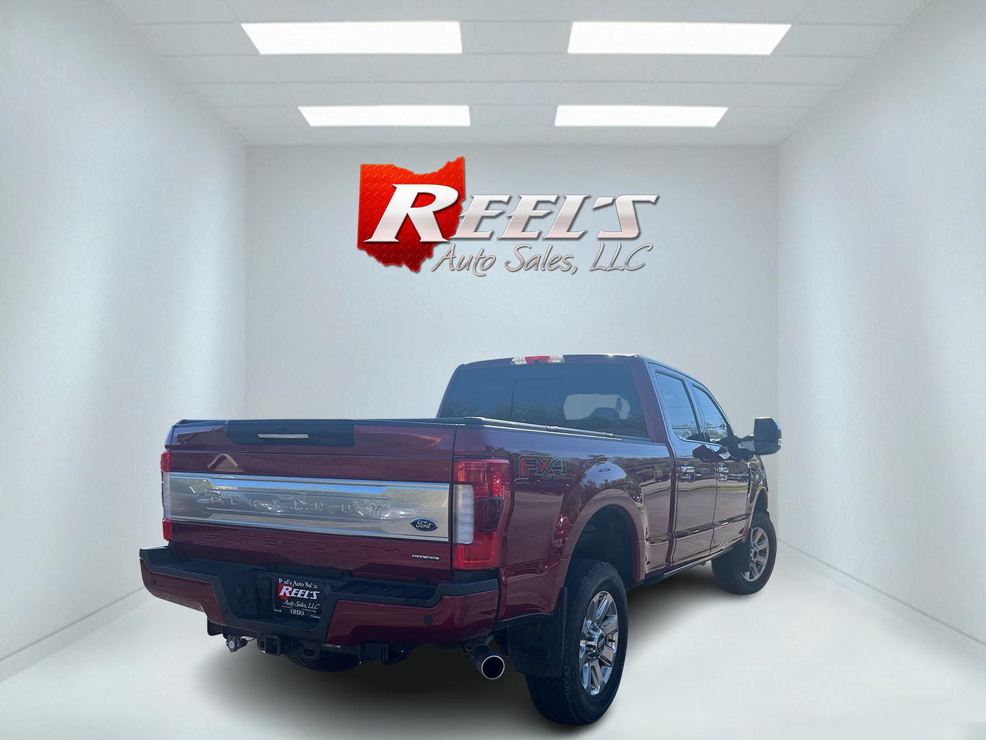 2017 Red /Black Ford F-250 SD Platinum Crew Cab 4WD (1FT7W2B65HE) with an 6.2L V8 OHV 16V engine, Automatic transmission, located at 11115 Chardon Rd. , Chardon, OH, 44024, (440) 214-9705, 41.580246, -81.241943 - 2017 Ford F-250 Super Duty Platinum Crew Cab 4WD – Loaded Luxury Heavy-Duty Truck with Massive Towing Power! This 2017 Ford F-250 Super Duty Platinum Crew Cab 4WD is a top-of-the-line heavy-duty truck that combines western luxury with serious work capability. Powered by the strong 6.2L V8 engine - Photo#6