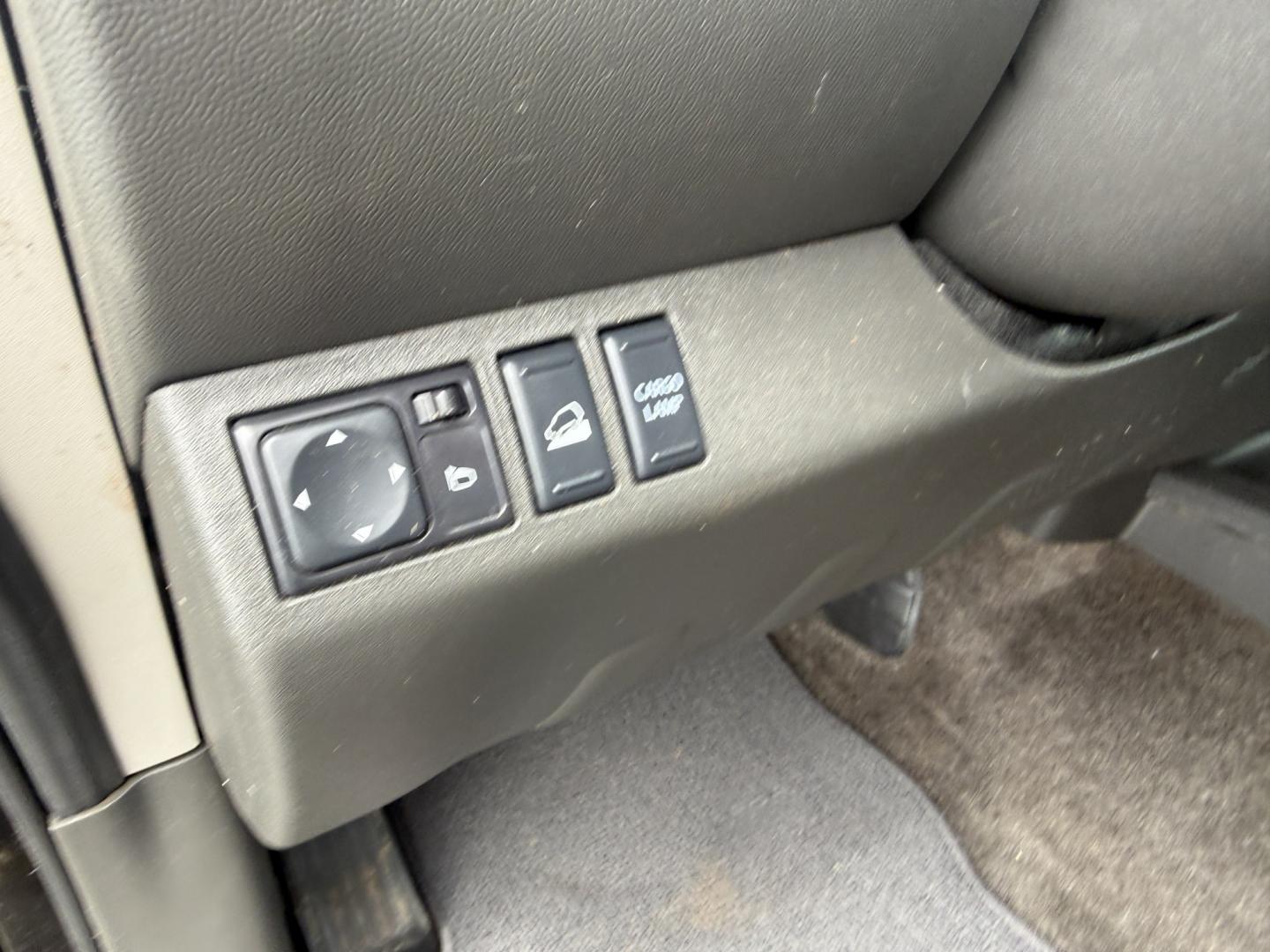 2014 Black /Gray Nissan Frontier SV King Cab 5AT 4WD (1N6AD0CW4EN) with an 4.0L V6 DOHC 24V engine, Automatic transmission, located at 11115 Chardon Rd. , Chardon, OH, 44024, (440) 214-9705, 41.580246, -81.241943 - 2014 Nissan Frontier SV King Cab 4WD – Tough, Reliable Midsize Truck with Fresh Service! This 2014 Nissan Frontier SV King Cab 4WD is a rugged and dependable midsize pickup that’s built to last and ready for work or weekend adventures. Powered by the proven 4.0L V6 engine paired with a durable - Photo#12