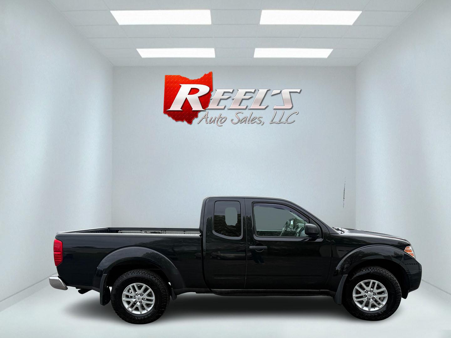 2014 Black /Gray Nissan Frontier SV King Cab 5AT 4WD (1N6AD0CW4EN) with an 4.0L V6 DOHC 24V engine, Automatic transmission, located at 11115 Chardon Rd. , Chardon, OH, 44024, (440) 214-9705, 41.580246, -81.241943 - 2014 Nissan Frontier SV King Cab 4WD – Tough, Reliable Midsize Truck with Fresh Service! This 2014 Nissan Frontier SV King Cab 4WD is a rugged and dependable midsize pickup that’s built to last and ready for work or weekend adventures. Powered by the proven 4.0L V6 engine paired with a durable - Photo#13