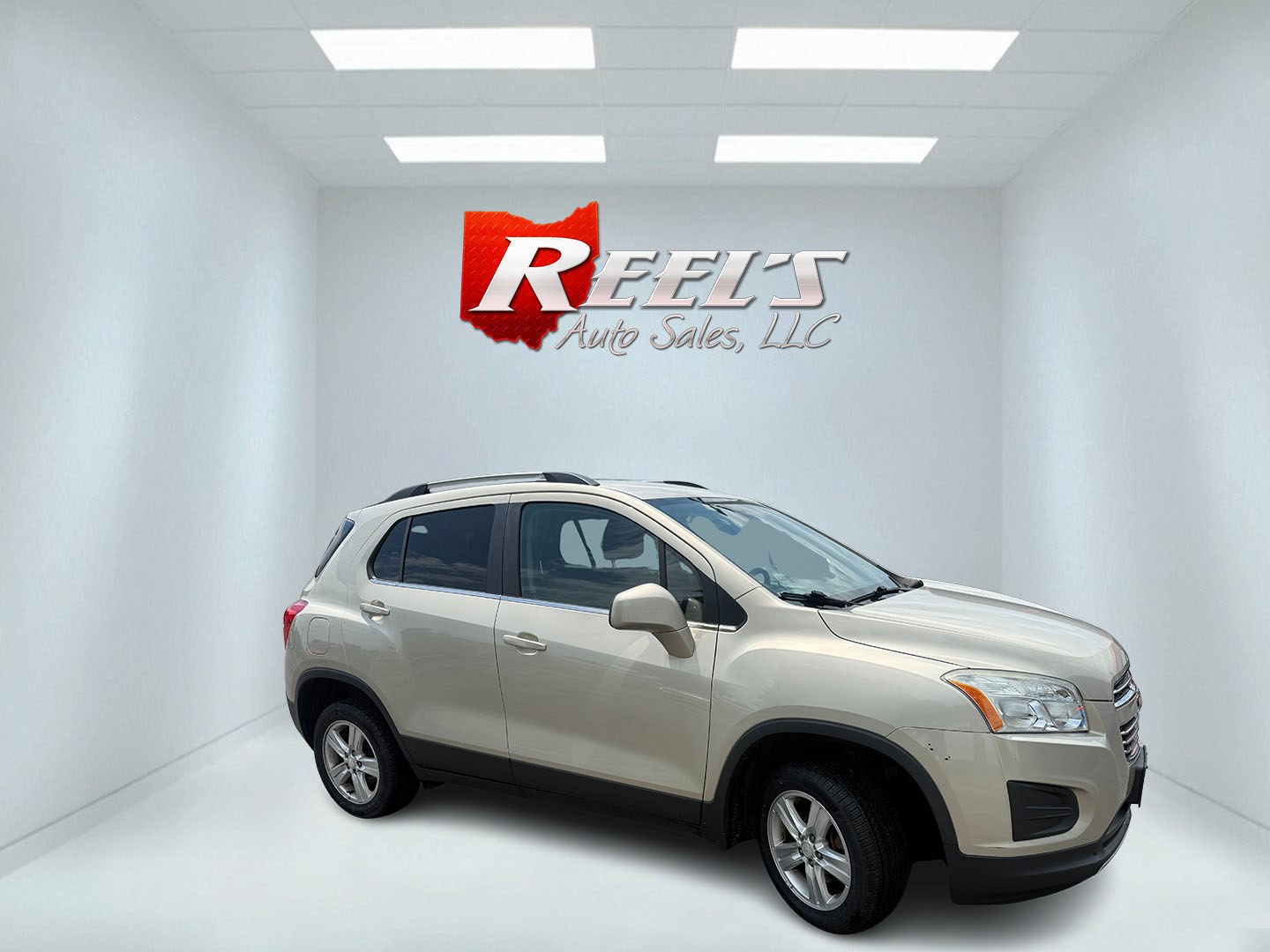 2016 Gold /Black Chevrolet Trax LT AWD (3GNCJPSB0GL) with an 1.4L I4 DOHC 16V TURBO engine, Automatic transmission, located at 547 E. Main St., Orwell, OH, 44076, (440) 437-5893, 41.535435, -80.847855 - 2016 Chevrolet Trax LT AWD – Turbo Efficiency, Fresh Service, and All-Weather Grip! This sharp 2016 Chevrolet Trax LT AWD is a compact, fuel-efficient crossover that’s easy to drive and ready to go. Powered by a peppy 1.4L Turbocharged EcoTec I4 engine paired with a smooth 6-speed automatic tra - Photo#3