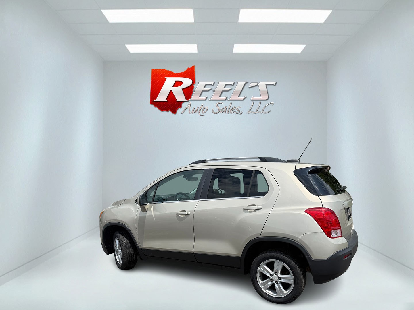 2016 Gold /Black Chevrolet Trax LT AWD (3GNCJPSB0GL) with an 1.4L I4 DOHC 16V TURBO engine, Automatic transmission, located at 547 E. Main St., Orwell, OH, 44076, (440) 437-5893, 41.535435, -80.847855 - 2016 Chevrolet Trax LT AWD – Turbo Efficiency, Fresh Service, and All-Weather Grip! This sharp 2016 Chevrolet Trax LT AWD is a compact, fuel-efficient crossover that’s easy to drive and ready to go. Powered by a peppy 1.4L Turbocharged EcoTec I4 engine paired with a smooth 6-speed automatic tra - Photo#29