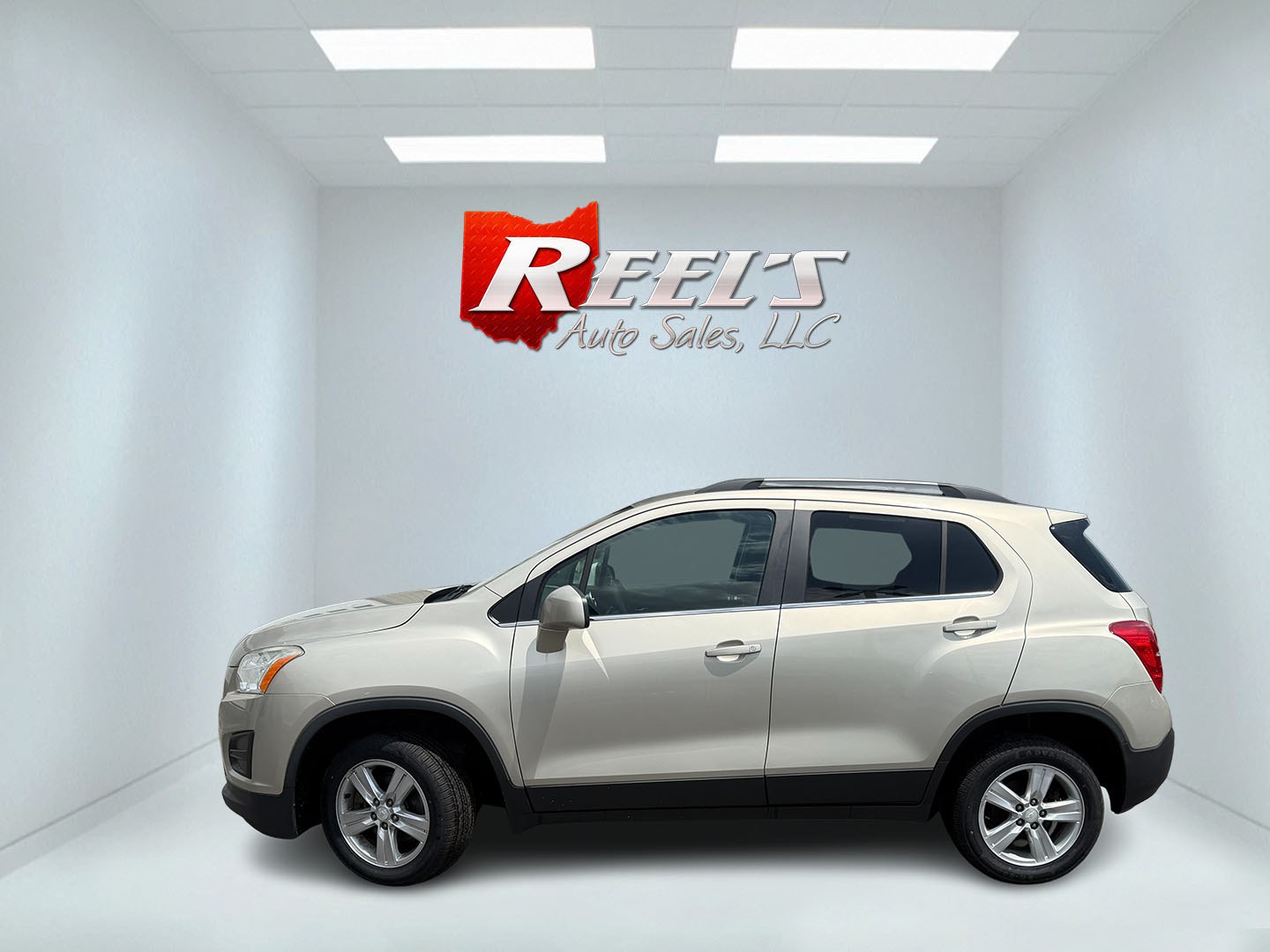 2016 Gold /Black Chevrolet Trax LT AWD (3GNCJPSB0GL) with an 1.4L I4 DOHC 16V TURBO engine, Automatic transmission, located at 547 E. Main St., Orwell, OH, 44076, (440) 437-5893, 41.535435, -80.847855 - 2016 Chevrolet Trax LT AWD – Turbo Efficiency, Fresh Service, and All-Weather Grip! This sharp 2016 Chevrolet Trax LT AWD is a compact, fuel-efficient crossover that’s easy to drive and ready to go. Powered by a peppy 1.4L Turbocharged EcoTec I4 engine paired with a smooth 6-speed automatic tra - Photo#31