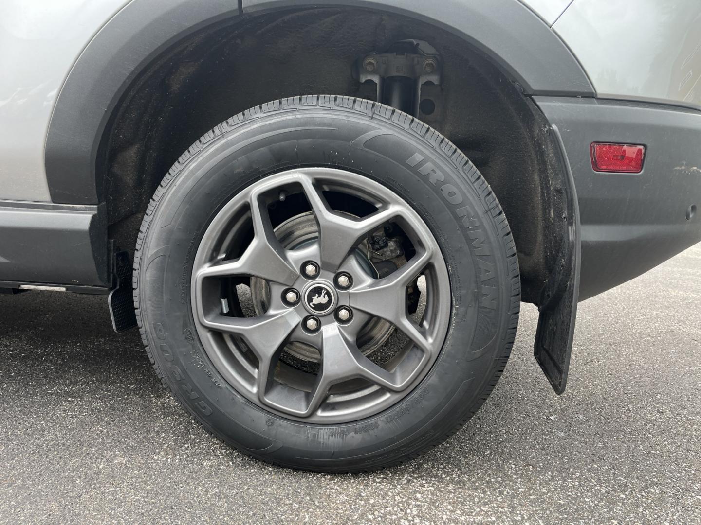 2022 Gray /Black Ford Bronco Sport Badlands (3FMCR9D99NR) with an 2.0L I4 DOHC 16V Turbo engine, Automatic transmission, located at 11115 Chardon Rd. , Chardon, OH, 44024, (440) 214-9705, 41.580246, -81.241943 - 2022 Ford Bronco Sport Badlands 4WD – Serious Off-Road Capability with Premium Comfort! This 2022 Ford Bronco Sport Badlands 4WD is a rugged, adventure-ready compact SUV that’s loaded with capability and modern features. Powered by a strong 2.0L I4 Turbocharged EcoBoost engine paired with a smo - Photo#10