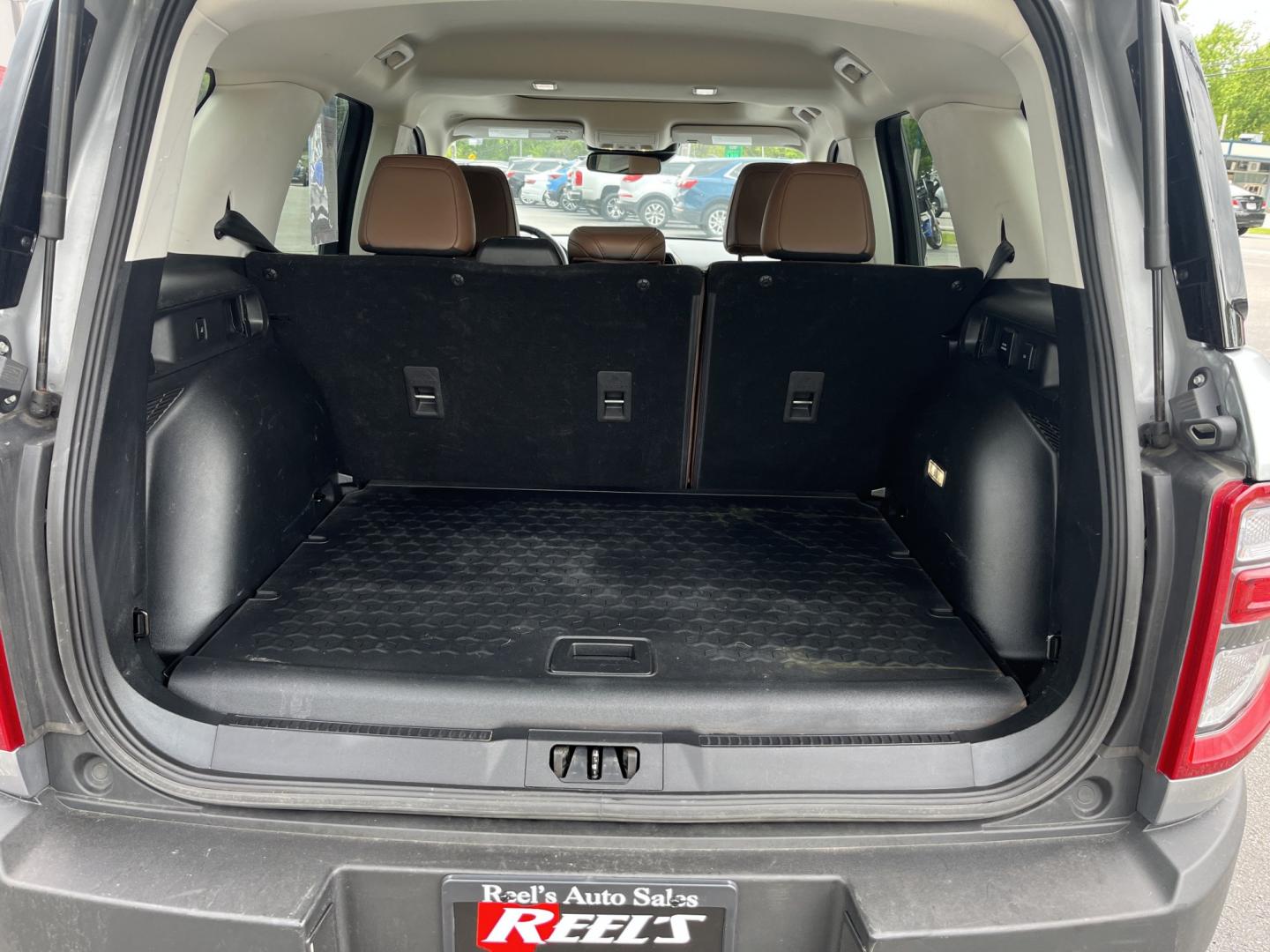 2022 Gray /Black Ford Bronco Sport Badlands (3FMCR9D99NR) with an 2.0L I4 DOHC 16V Turbo engine, Automatic transmission, located at 11115 Chardon Rd. , Chardon, OH, 44024, (440) 214-9705, 41.580246, -81.241943 - 2022 Ford Bronco Sport Badlands 4WD – Serious Off-Road Capability with Premium Comfort! This 2022 Ford Bronco Sport Badlands 4WD is a rugged, adventure-ready compact SUV that’s loaded with capability and modern features. Powered by a strong 2.0L I4 Turbocharged EcoBoost engine paired with a smo - Photo#14