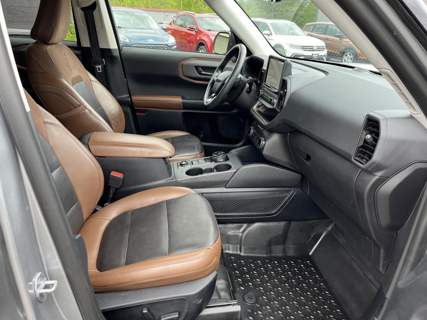 2022 Gray /Black Ford Bronco Sport Badlands (3FMCR9D99NR) with an 2.0L I4 DOHC 16V Turbo engine, Automatic transmission, located at 11115 Chardon Rd. , Chardon, OH, 44024, (440) 214-9705, 41.580246, -81.241943 - 2022 Ford Bronco Sport Badlands 4WD – Serious Off-Road Capability with Premium Comfort! This 2022 Ford Bronco Sport Badlands 4WD is a rugged, adventure-ready compact SUV that’s loaded with capability and modern features. Powered by a strong 2.0L I4 Turbocharged EcoBoost engine paired with a smo - Photo#35