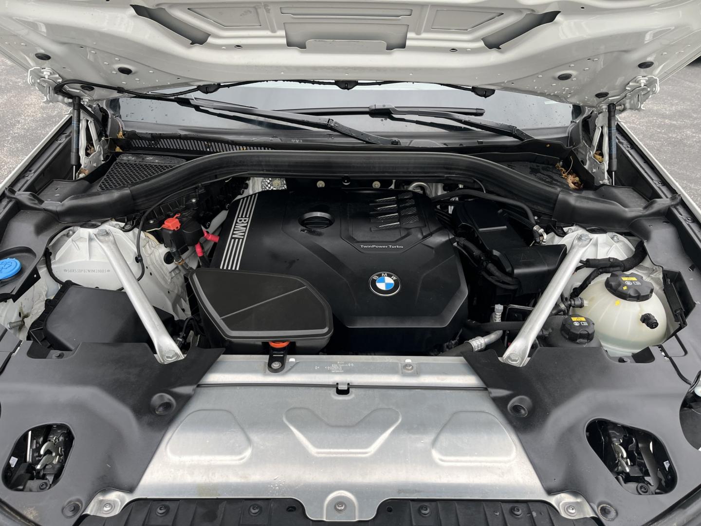 2022 White /Black BMW X3 xDrive30i (5UX53DP02N9) with an 2.0L I4 DOHC 16V Turbo engine, Automatic transmission, located at 11115 Chardon Rd. , Chardon, OH, 44024, (440) 214-9705, 41.580246, -81.241943 - 2022 BMW X3 xDrive30i – Premium Compact Luxury SUV with Turbo Power and Alpine White Style! This 2022 BMW X3 xDrive30i is a refined and sporty luxury crossover that offers the perfect balance of performance, comfort, and versatility. Powered by a responsive 2.0L Turbocharged I4 engine paired with - Photo#13