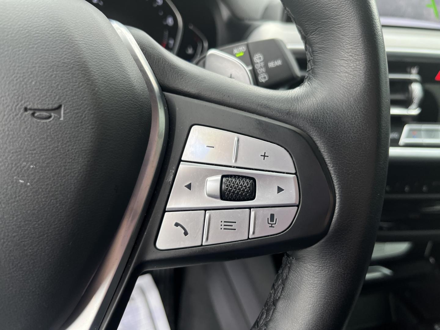 2022 White /Black BMW X3 xDrive30i (5UX53DP02N9) with an 2.0L I4 DOHC 16V Turbo engine, Automatic transmission, located at 11115 Chardon Rd. , Chardon, OH, 44024, (440) 214-9705, 41.580246, -81.241943 - 2022 BMW X3 xDrive30i – Premium Compact Luxury SUV with Turbo Power and Alpine White Style! This 2022 BMW X3 xDrive30i is a refined and sporty luxury crossover that offers the perfect balance of performance, comfort, and versatility. Powered by a responsive 2.0L Turbocharged I4 engine paired with - Photo#22