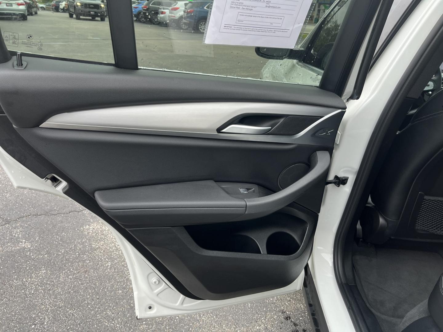 2022 White /Black BMW X3 xDrive30i (5UX53DP02N9) with an 2.0L I4 DOHC 16V Turbo engine, Automatic transmission, located at 11115 Chardon Rd. , Chardon, OH, 44024, (440) 214-9705, 41.580246, -81.241943 - 2022 BMW X3 xDrive30i – Premium Compact Luxury SUV with Turbo Power and Alpine White Style! This 2022 BMW X3 xDrive30i is a refined and sporty luxury crossover that offers the perfect balance of performance, comfort, and versatility. Powered by a responsive 2.0L Turbocharged I4 engine paired with - Photo#32