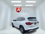 2022 White /Black BMW X3 xDrive30i (5UX53DP02N9) with an 2.0L I4 DOHC 16V Turbo engine, Automatic transmission, located at 11115 Chardon Rd. , Chardon, OH, 44024, (440) 214-9705, 41.580246, -81.241943 - 2022 BMW X3 xDrive30i – Premium Compact Luxury SUV with Turbo Power and Alpine White Style! This 2022 BMW X3 xDrive30i is a refined and sporty luxury crossover that offers the perfect balance of performance, comfort, and versatility. Powered by a responsive 2.0L Turbocharged I4 engine paired with - Photo#9
