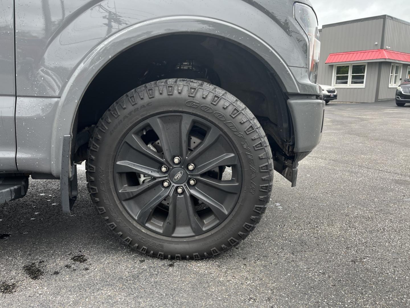 2020 Gray /Black Ford F-150 XLT SuperCrew 5.5-ft. Bed 4WD (1FTEW1E49LF) with an 3.5L V6 TWIN TURBO engine, Automatic transmission, located at 11115 Chardon Rd. , Chardon, OH, 44024, (440) 214-9705, 41.580246, -81.241943 - 2020 Ford F-150 XLT Crew Cab 4WD – Twin-Turbo Power with Max Trailer Tow Package and Aggressive Sport Styling! This 2020 Ford F-150 XLT Crew Cab 4WD is a strong, well-equipped full-size truck that’s ready for work or weekend towing. Powered by the potent 3.5L Twin-Turbo EcoBoost V6 engine paire - Photo#3