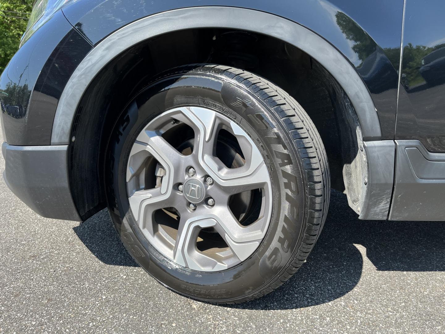 2019 Black /Black Honda CR-V EX AWD (7FARW2H57KE) with an 1.5L I4 16V DOHC TURBO engine, Automatic transmission, located at 11115 Chardon Rd. , Chardon, OH, 44024, (440) 214-9705, 41.580246, -81.241943 - Photo#12