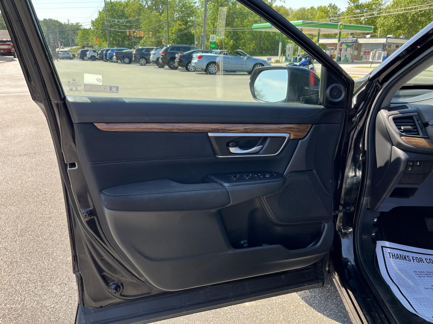 2019 Black /Black Honda CR-V EX AWD (7FARW2H57KE) with an 1.5L I4 16V DOHC TURBO engine, Automatic transmission, located at 11115 Chardon Rd. , Chardon, OH, 44024, (440) 214-9705, 41.580246, -81.241943 - Photo#15