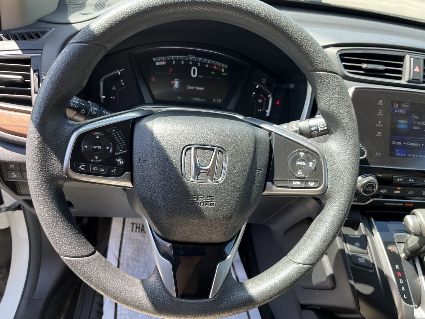 2018 White /Gray Honda CR-V EX AWD (2HKRW2H57JH) with an 1.5L I4 16V DOHC TURBO engine, Automatic transmission, located at 11115 Chardon Rd. , Chardon, OH, 44024, (440) 214-9705, 41.580246, -81.241943 - 2018 Honda CR-V EX AWD – Efficient Compact SUV with Everyday Comfort and Confidence If you want a compact SUV that balances efficiency, comfort, and all-weather capability, this 2018 Honda CR-V EX AWD is a practical choice. The 1.5L Turbocharged engine delivers responsive power and a strong 33 MP- Photo#18