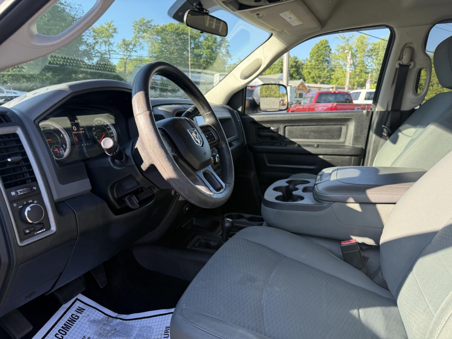 2017 White /Black RAM 2500 Tradesman Crew Cab SWB 4WD (3C6UR5CL3HG) with an 6.7L I6 OHV 24V TURBO DIESEL engine, Automatic transmission, located at 11115 Chardon Rd. , Chardon, OH, 44024, (440) 214-9705, 41.580246, -81.241943 - 2017 Ram 2500 Tradesman Crew Cab 4WD Cummins – Heavy-Duty Diesel Power with Snow Chief Package and Massive Towing Capacity! This 2017 Ram 2500 Tradesman Crew Cab 4WD is a serious work truck built for tough jobs and harsh winters. Powered by the legendary 6.7L Cummins I6 Turbo Diesel engine paired - Photo#12