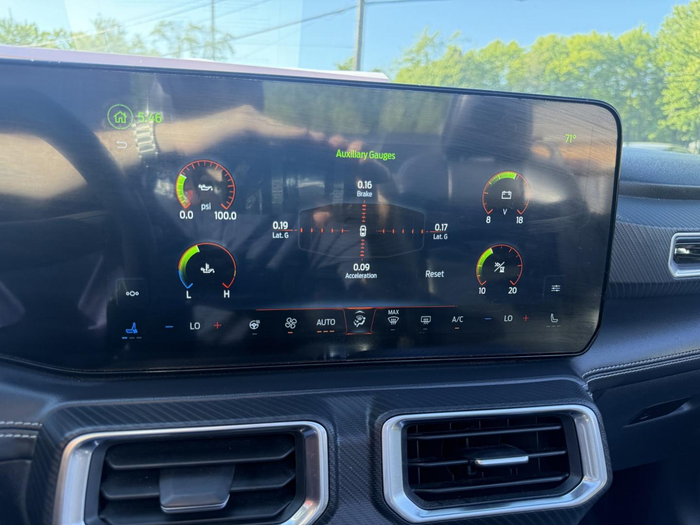 2024 Gray /Black Ford Mustang EcoBoost Premium Convertible (1FAGP8UH6R5) with an 2.3L I4 DOHC 16V Turbo 310 HP engine, Automatic transmission, located at 11115 Chardon Rd. , Chardon, OH, 44024, (440) 214-9705, 41.580246, -81.241943 - 2024 Ford Mustang Convertible Premium – Turbocharged Power, Open-Air Thrills, and Premium Luxury! This 2024 Ford Mustang Convertible Premium delivers the perfect mix of exhilarating performance and refined comfort in a stunning drop-top package. Powered by a responsive 2.3L I4 Turbocharged EcoBoo - Photo#16
