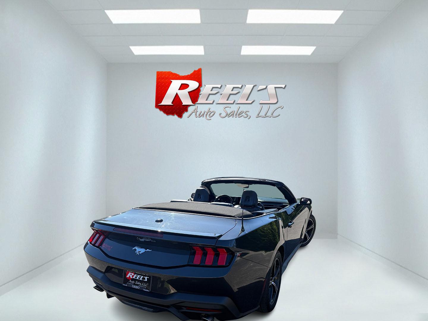 2024 Gray /Black Ford Mustang EcoBoost Premium Convertible (1FAGP8UH6R5) with an 2.3L I4 DOHC 16V Turbo 310 HP engine, Automatic transmission, located at 11115 Chardon Rd. , Chardon, OH, 44024, (440) 214-9705, 41.580246, -81.241943 - 2024 Ford Mustang Convertible Premium – Turbocharged Power, Open-Air Thrills, and Premium Luxury! This 2024 Ford Mustang Convertible Premium delivers the perfect mix of exhilarating performance and refined comfort in a stunning drop-top package. Powered by a responsive 2.3L I4 Turbocharged EcoBoo - Photo#25