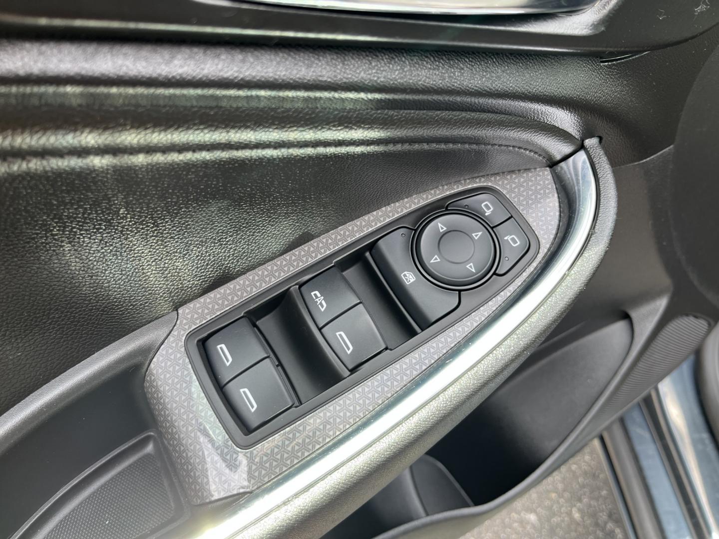2019 Gray /Black Chevrolet Malibu LT (1G1ZD5ST7KF) with an 1.5L I4 DOHC 16V Turbo engine, Automatic transmission, located at 11115 Chardon Rd. , Chardon, OH, 44024, (440) 214-9705, 41.580246, -81.241943 - 2019 Chevrolet Malibu LT – Efficient Turbo Sedan with Leather, Heated Seats, and Modern Tech! This sharp 2019 Chevrolet Malibu LT is a clean, fuel-efficient sedan that offers a great balance of performance, comfort, and value. Powered by a responsive 1.5L Turbocharged EcoTec engine, it delivers s - Photo#16
