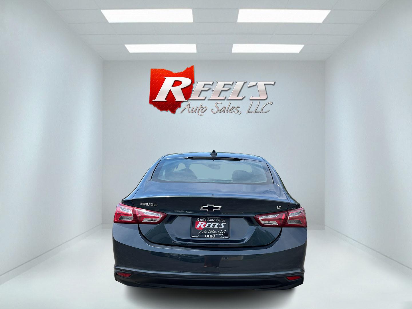 2019 Gray /Black Chevrolet Malibu LT (1G1ZD5ST7KF) with an 1.5L I4 DOHC 16V Turbo engine, Automatic transmission, located at 11115 Chardon Rd. , Chardon, OH, 44024, (440) 214-9705, 41.580246, -81.241943 - 2019 Chevrolet Malibu LT – Efficient Turbo Sedan with Leather, Heated Seats, and Modern Tech! This sharp 2019 Chevrolet Malibu LT is a clean, fuel-efficient sedan that offers a great balance of performance, comfort, and value. Powered by a responsive 1.5L Turbocharged EcoTec engine, it delivers s - Photo#8