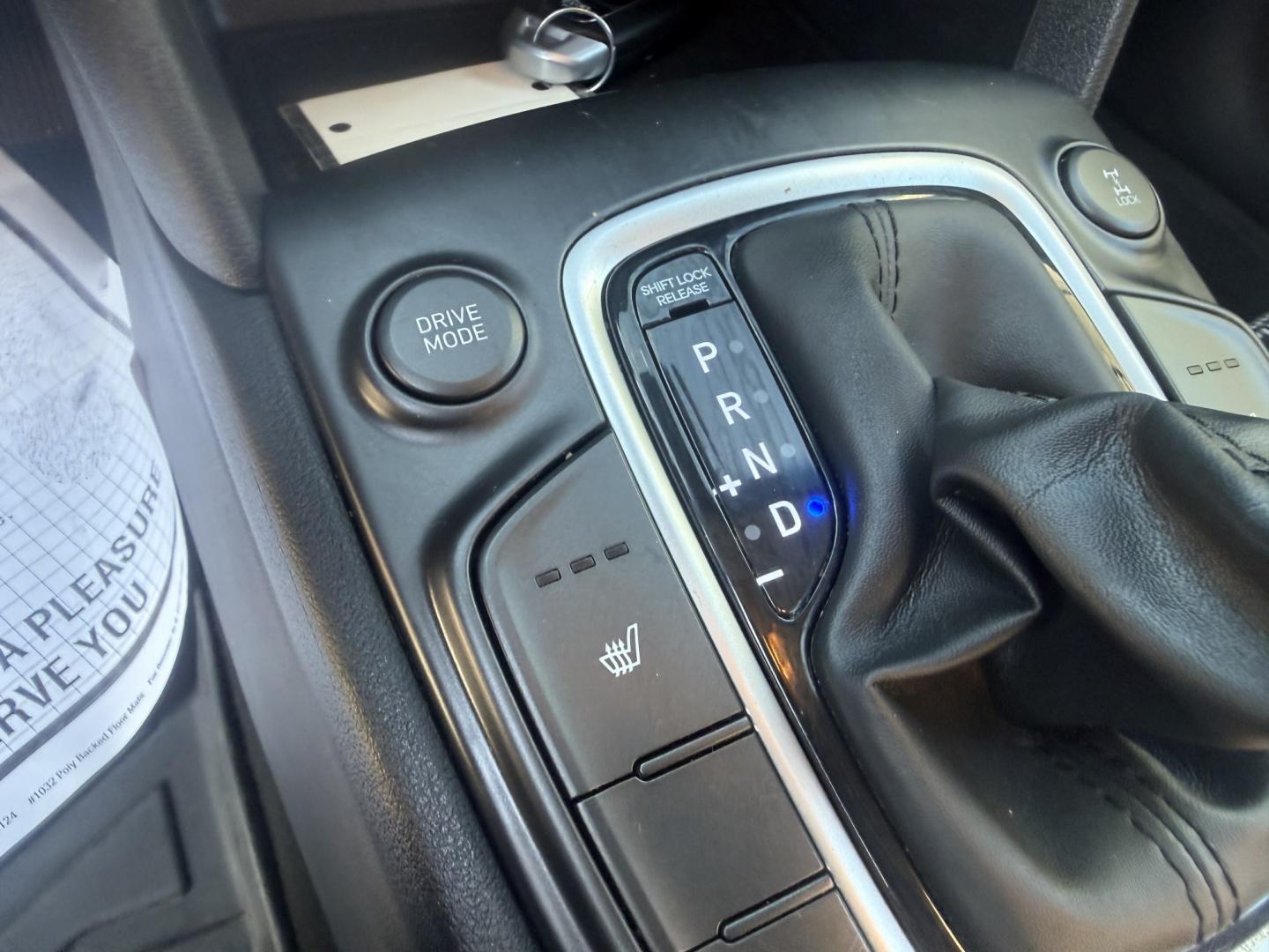 2020 Blue /Black Hyundai Kona SEL AWD (KM8K2CAA7LU) with an 2.0L I4 DOHC 16V engine, Automatic transmission, located at 547 E. Main St., Orwell, OH, 44076, (440) 437-5893, 41.535435, -80.847855 - 2020 Hyundai Kona SEL AWD – Stylish Compact Crossover with Strong Safety Features and All-Weather Capability! This sharp 2020 Hyundai Kona SEL AWD is a fun-to-drive compact crossover that offers great efficiency, modern safety technology, and confident all-weather performance. Powered by a reliab - Photo#15