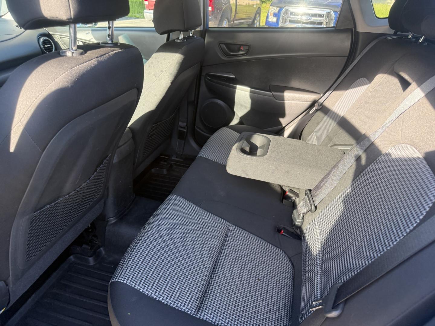 2020 Blue /Black Hyundai Kona SEL AWD (KM8K2CAA7LU) with an 2.0L I4 DOHC 16V engine, Automatic transmission, located at 547 E. Main St., Orwell, OH, 44076, (440) 437-5893, 41.535435, -80.847855 - 2020 Hyundai Kona SEL AWD – Stylish Compact Crossover with Strong Safety Features and All-Weather Capability! This sharp 2020 Hyundai Kona SEL AWD is a fun-to-drive compact crossover that offers great efficiency, modern safety technology, and confident all-weather performance. Powered by a reliab - Photo#18