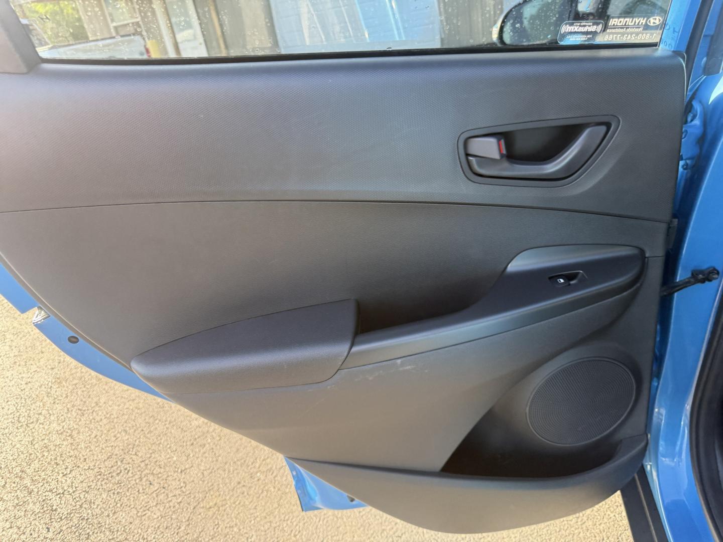 2020 Blue /Black Hyundai Kona SEL AWD (KM8K2CAA7LU) with an 2.0L I4 DOHC 16V engine, Automatic transmission, located at 547 E. Main St., Orwell, OH, 44076, (440) 437-5893, 41.535435, -80.847855 - 2020 Hyundai Kona SEL AWD – Stylish Compact Crossover with Strong Safety Features and All-Weather Capability! This sharp 2020 Hyundai Kona SEL AWD is a fun-to-drive compact crossover that offers great efficiency, modern safety technology, and confident all-weather performance. Powered by a reliab - Photo#34