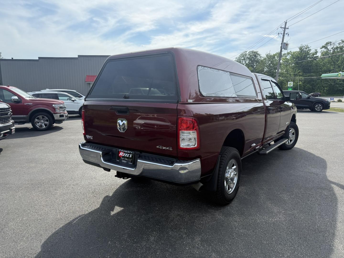 2022 Red /Black RAM 2500 Tradesman Crew Cab LWB 4WD (3C6UR5HL3NG) with an 6.7L I6 OHV 24V TURBO DIESEL engine, Automatic transmission, located at 547 E. Main St., Orwell, OH, 44076, (440) 437-5893, 41.535435, -80.847855 - 2022 Ram 2500 Tradesman Crew Cab Long Bed 4WD – Heavy-Duty Cummins Diesel with Massive Towing Power! This 2022 Ram 2500 Tradesman Crew Cab Long Bed 4WD is a no-nonsense, work-ready heavy-duty truck built for the toughest jobs. Powered by the legendary 6.7L Turbocharged Cummins I6 Diesel engine pa - Photo#27
