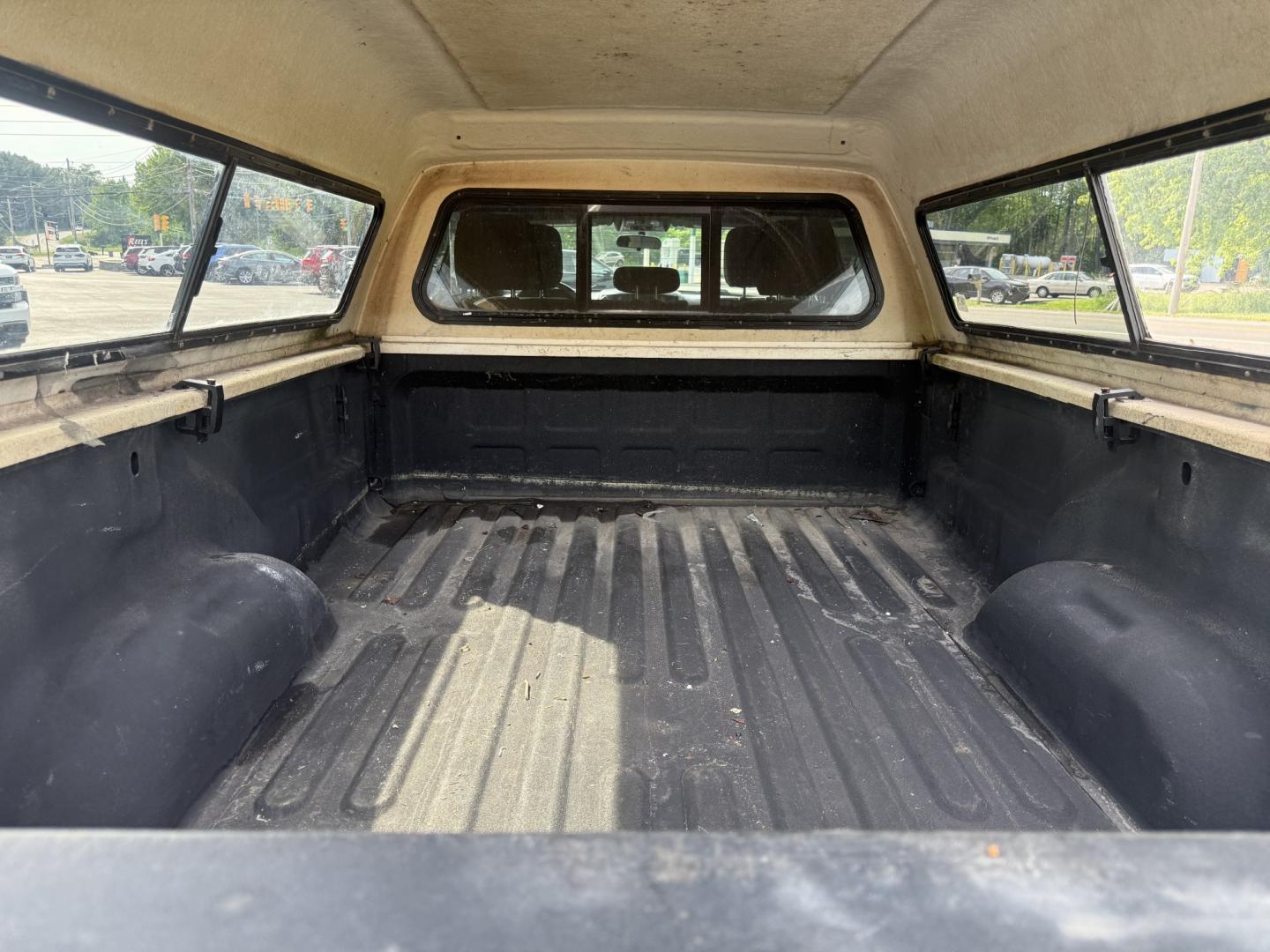 2022 Red /Black RAM 2500 Tradesman Crew Cab LWB 4WD (3C6UR5HL3NG) with an 6.7L I6 OHV 24V TURBO DIESEL engine, Automatic transmission, located at 547 E. Main St., Orwell, OH, 44076, (440) 437-5893, 41.535435, -80.847855 - 2022 Ram 2500 Tradesman Crew Cab Long Bed 4WD – Heavy-Duty Cummins Diesel with Massive Towing Power! This 2022 Ram 2500 Tradesman Crew Cab Long Bed 4WD is a no-nonsense, work-ready heavy-duty truck built for the toughest jobs. Powered by the legendary 6.7L Turbocharged Cummins I6 Diesel engine pa - Photo#9