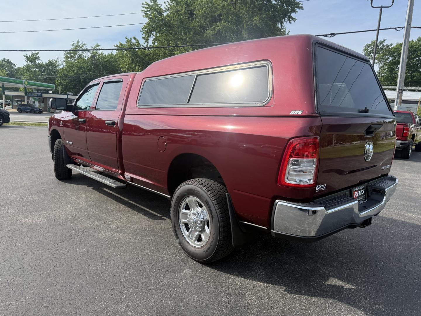 2022 Red /Black RAM 2500 Tradesman Crew Cab LWB 4WD (3C6UR5HL3NG) with an 6.7L I6 OHV 24V TURBO DIESEL engine, Automatic transmission, located at 547 E. Main St., Orwell, OH, 44076, (440) 437-5893, 41.535435, -80.847855 - 2022 Ram 2500 Tradesman Crew Cab Long Bed 4WD – Heavy-Duty Cummins Diesel with Massive Towing Power! This 2022 Ram 2500 Tradesman Crew Cab Long Bed 4WD is a no-nonsense, work-ready heavy-duty truck built for the toughest jobs. Powered by the legendary 6.7L Turbocharged Cummins I6 Diesel engine pa - Photo#29