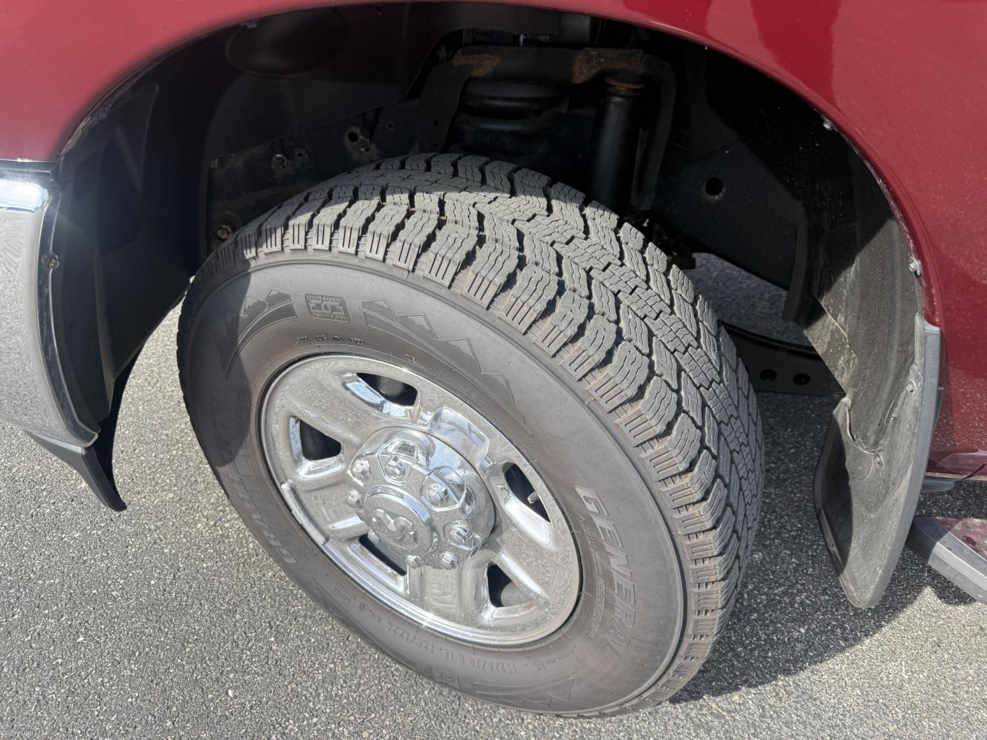 2022 Red /Black RAM 2500 Tradesman Crew Cab LWB 4WD (3C6UR5HL3NG) with an 6.7L I6 OHV 24V TURBO DIESEL engine, Automatic transmission, located at 547 E. Main St., Orwell, OH, 44076, (440) 437-5893, 41.535435, -80.847855 - 2022 Ram 2500 Tradesman Crew Cab Long Bed 4WD – Heavy-Duty Cummins Diesel with Massive Towing Power! This 2022 Ram 2500 Tradesman Crew Cab Long Bed 4WD is a no-nonsense, work-ready heavy-duty truck built for the toughest jobs. Powered by the legendary 6.7L Turbocharged Cummins I6 Diesel engine pa - Photo#33