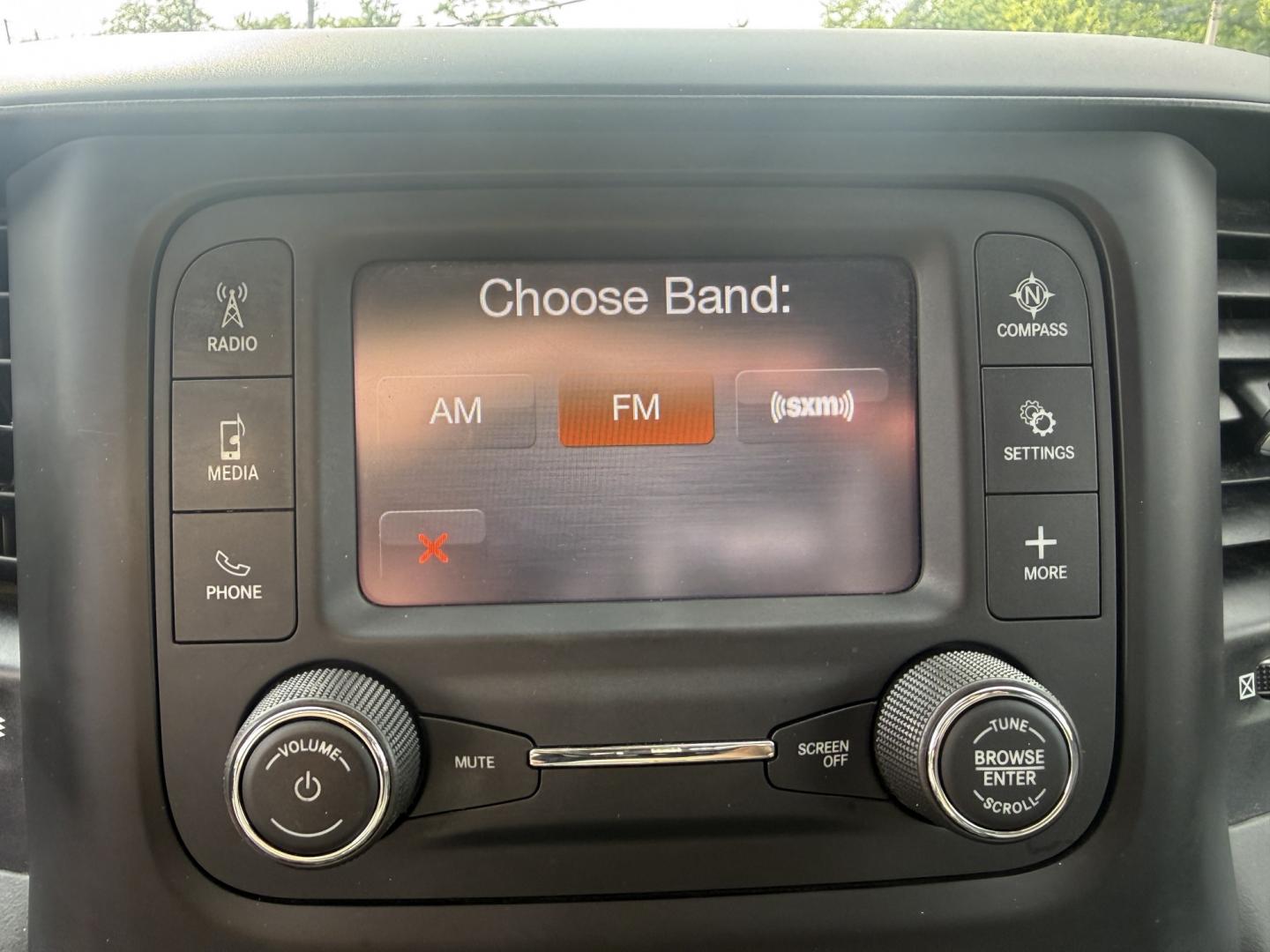 2022 Red /Black RAM 2500 Tradesman Crew Cab LWB 4WD (3C6UR5HL3NG) with an 6.7L I6 OHV 24V TURBO DIESEL engine, Automatic transmission, located at 547 E. Main St., Orwell, OH, 44076, (440) 437-5893, 41.535435, -80.847855 - 2022 Ram 2500 Tradesman Crew Cab Long Bed 4WD – Heavy-Duty Cummins Diesel with Massive Towing Power! This 2022 Ram 2500 Tradesman Crew Cab Long Bed 4WD is a no-nonsense, work-ready heavy-duty truck built for the toughest jobs. Powered by the legendary 6.7L Turbocharged Cummins I6 Diesel engine pa - Photo#18