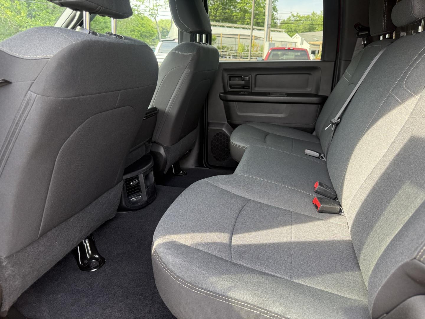 2022 Red /Black RAM 2500 Tradesman Crew Cab LWB 4WD (3C6UR5HL3NG) with an 6.7L I6 OHV 24V TURBO DIESEL engine, Automatic transmission, located at 547 E. Main St., Orwell, OH, 44076, (440) 437-5893, 41.535435, -80.847855 - 2022 Ram 2500 Tradesman Crew Cab Long Bed 4WD – Heavy-Duty Cummins Diesel with Massive Towing Power! This 2022 Ram 2500 Tradesman Crew Cab Long Bed 4WD is a no-nonsense, work-ready heavy-duty truck built for the toughest jobs. Powered by the legendary 6.7L Turbocharged Cummins I6 Diesel engine pa - Photo#23