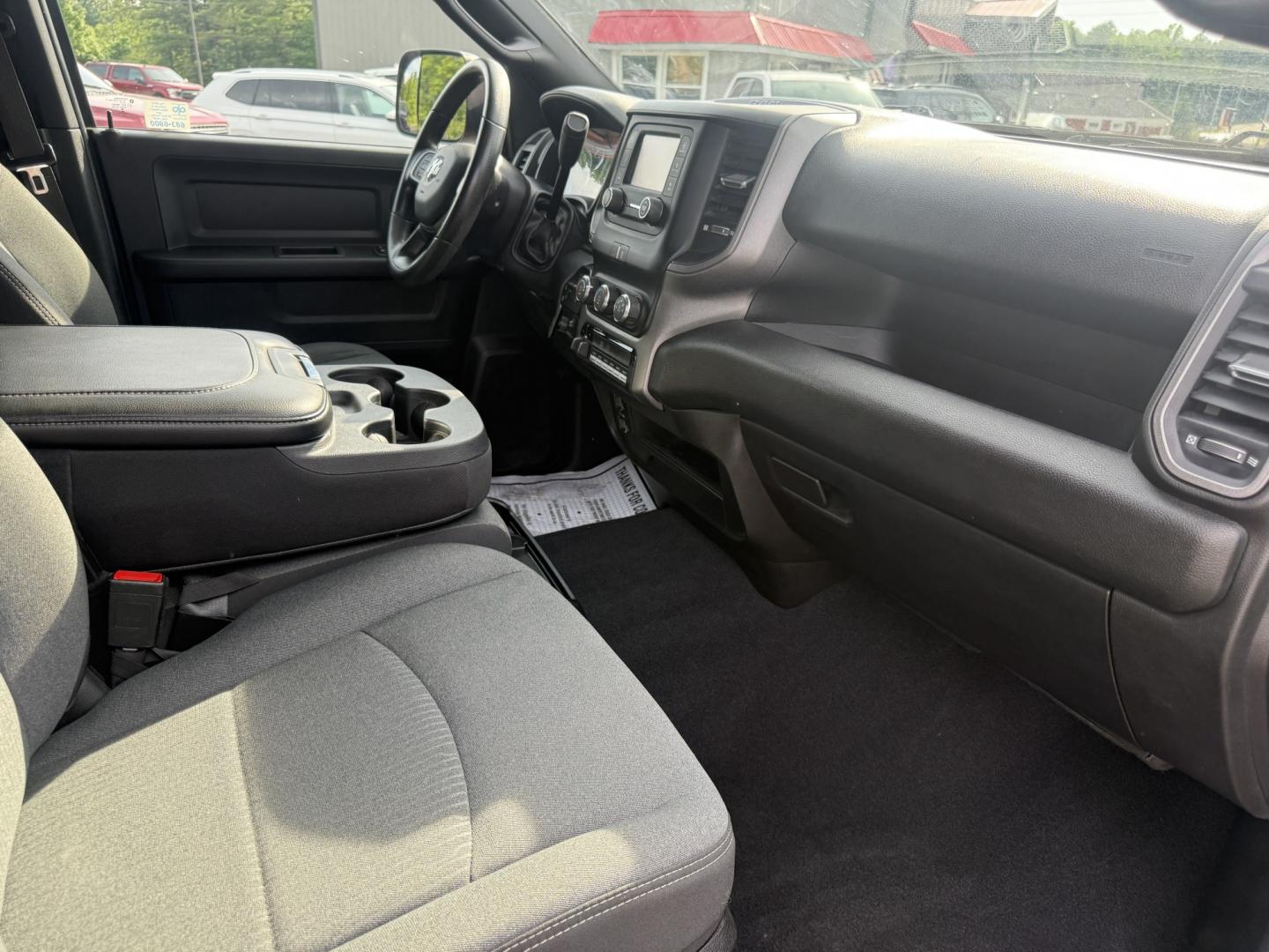 2022 Red /Black RAM 2500 Tradesman Crew Cab LWB 4WD (3C6UR5HL3NG) with an 6.7L I6 OHV 24V TURBO DIESEL engine, Automatic transmission, located at 547 E. Main St., Orwell, OH, 44076, (440) 437-5893, 41.535435, -80.847855 - 2022 Ram 2500 Tradesman Crew Cab Long Bed 4WD – Heavy-Duty Cummins Diesel with Massive Towing Power! This 2022 Ram 2500 Tradesman Crew Cab Long Bed 4WD is a no-nonsense, work-ready heavy-duty truck built for the toughest jobs. Powered by the legendary 6.7L Turbocharged Cummins I6 Diesel engine pa - Photo#39