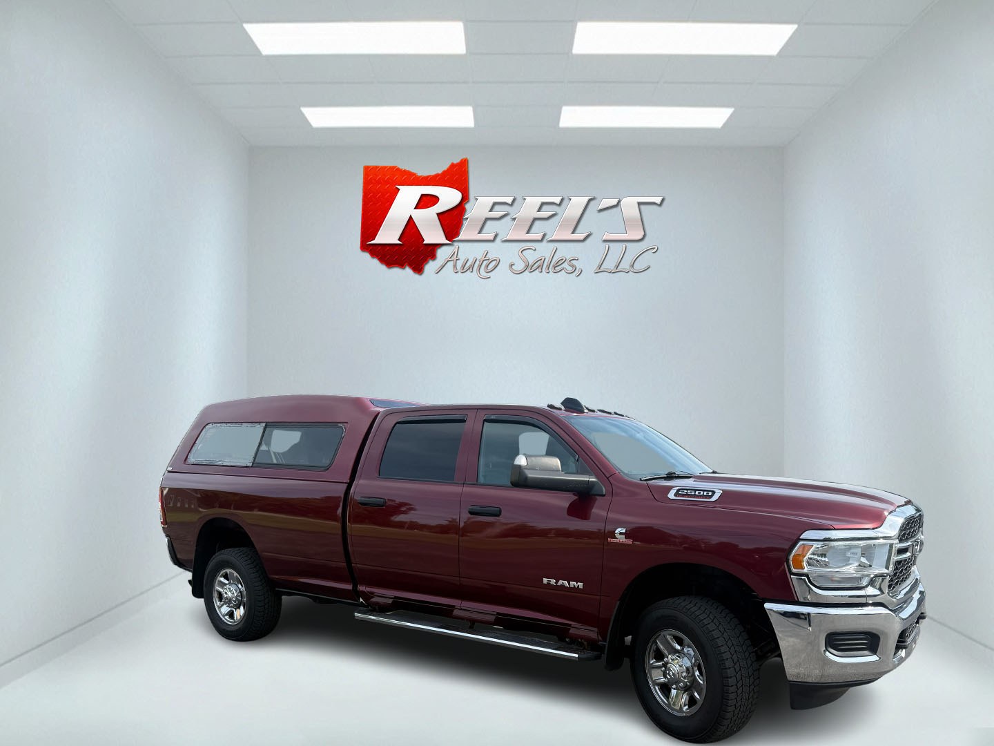 2022 Red /Black RAM 2500 Tradesman Crew Cab LWB 4WD (3C6UR5HL3NG) with an 6.7L I6 OHV 24V TURBO DIESEL engine, Automatic transmission, located at 547 E. Main St., Orwell, OH, 44076, (440) 437-5893, 41.535435, -80.847855 - 2022 Ram 2500 Tradesman Crew Cab Long Bed 4WD – Heavy-Duty Cummins Diesel with Massive Towing Power! This 2022 Ram 2500 Tradesman Crew Cab Long Bed 4WD is a no-nonsense, work-ready heavy-duty truck built for the toughest jobs. Powered by the legendary 6.7L Turbocharged Cummins I6 Diesel engine pa- Photo#3