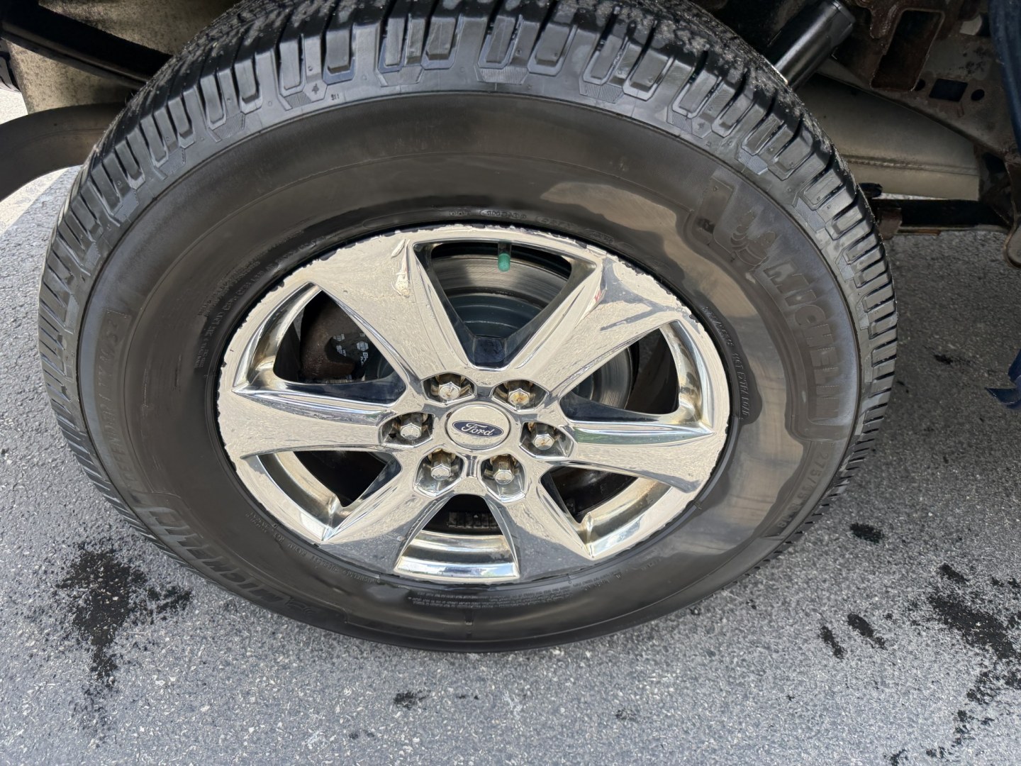 2018 Blue /Gray Ford F-150 XLT SuperCrew 5.5-ft. 4WD (1FTEW1E53JF) with an 5.0L V8 OHV 32V engine, Automatic transmission, located at 547 E. Main St., Orwell, OH, 44076, (440) 437-5893, 41.535435, -80.847855 - 2018 Ford F-150 XLT Crew Cab – Coyote V8 Power with Strong Towing and Extended-Range Fuel Tank! This clean 2018 Ford F-150 XLT Crew Cab is a capable and practical full-size truck that’s ready for work or weekend adventures. Powered by Ford’s legendary 5.0L Coyote V8 engine with flex fuel capa - Photo#25