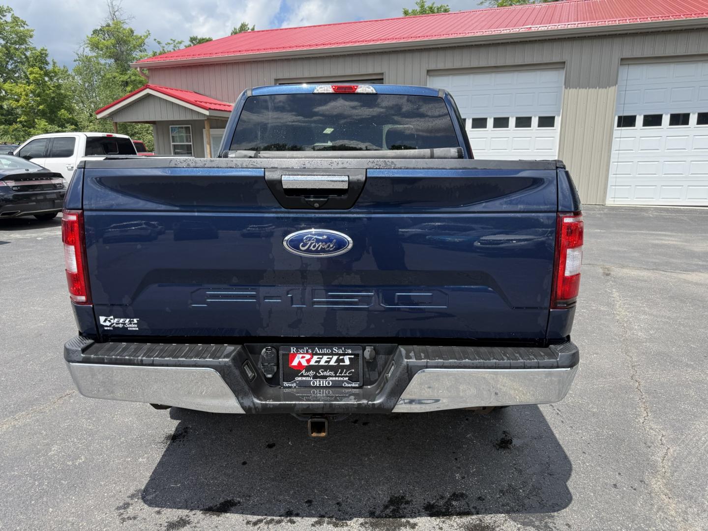 2018 Blue /Gray Ford F-150 XLT SuperCrew 5.5-ft. 4WD (1FTEW1E53JF) with an 5.0L V8 OHV 32V engine, Automatic transmission, located at 547 E. Main St., Orwell, OH, 44076, (440) 437-5893, 41.535435, -80.847855 - 2018 Ford F-150 XLT Crew Cab – Coyote V8 Power with Strong Towing and Extended-Range Fuel Tank! This clean 2018 Ford F-150 XLT Crew Cab is a capable and practical full-size truck that’s ready for work or weekend adventures. Powered by Ford’s legendary 5.0L Coyote V8 engine with flex fuel capa - Photo#27