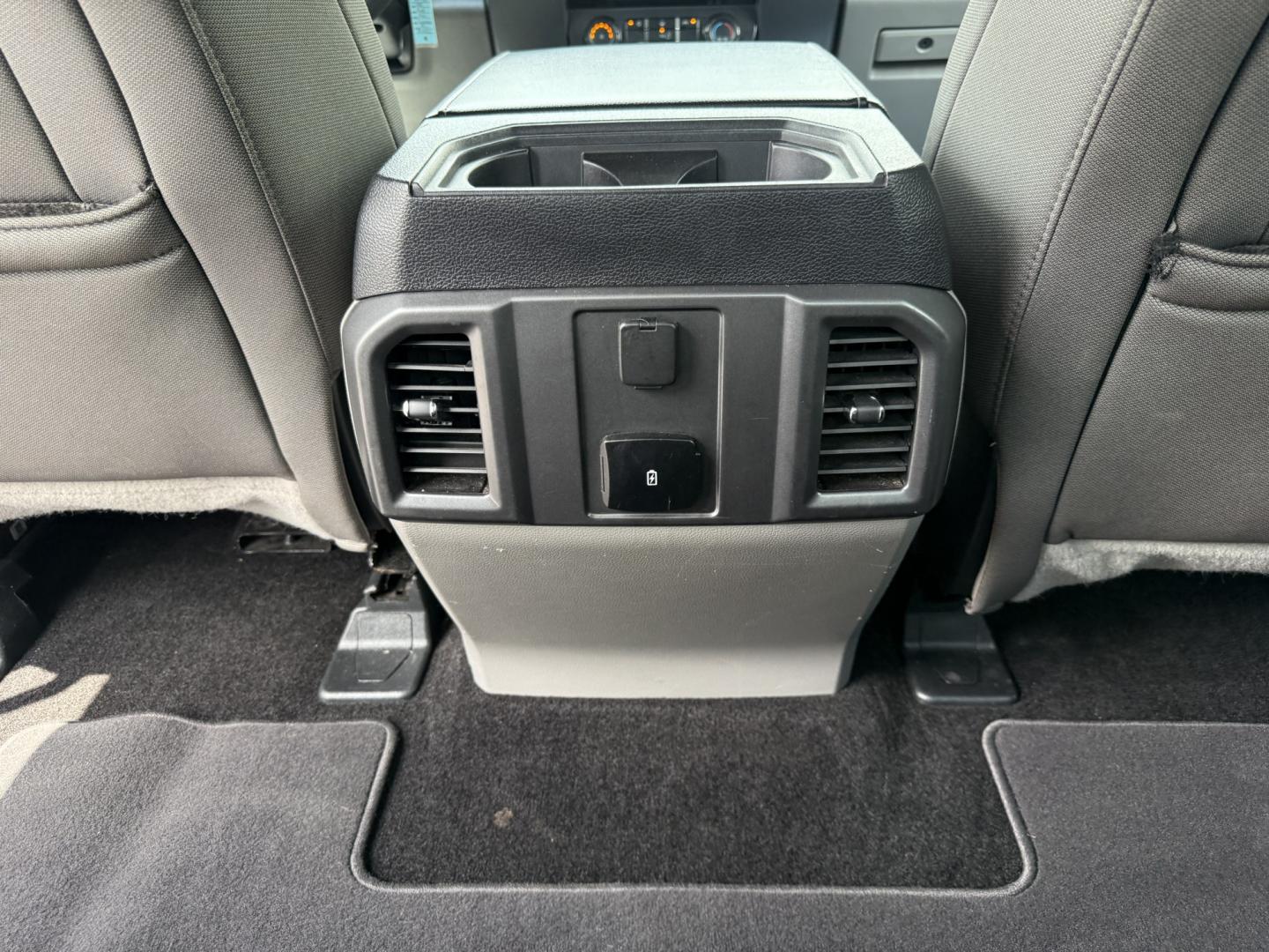 2018 Blue /Gray Ford F-150 XLT SuperCrew 5.5-ft. 4WD (1FTEW1E53JF) with an 5.0L V8 OHV 32V engine, Automatic transmission, located at 547 E. Main St., Orwell, OH, 44076, (440) 437-5893, 41.535435, -80.847855 - 2018 Ford F-150 XLT Crew Cab – Coyote V8 Power with Strong Towing and Extended-Range Fuel Tank! This clean 2018 Ford F-150 XLT Crew Cab is a capable and practical full-size truck that’s ready for work or weekend adventures. Powered by Ford’s legendary 5.0L Coyote V8 engine with flex fuel capa - Photo#21
