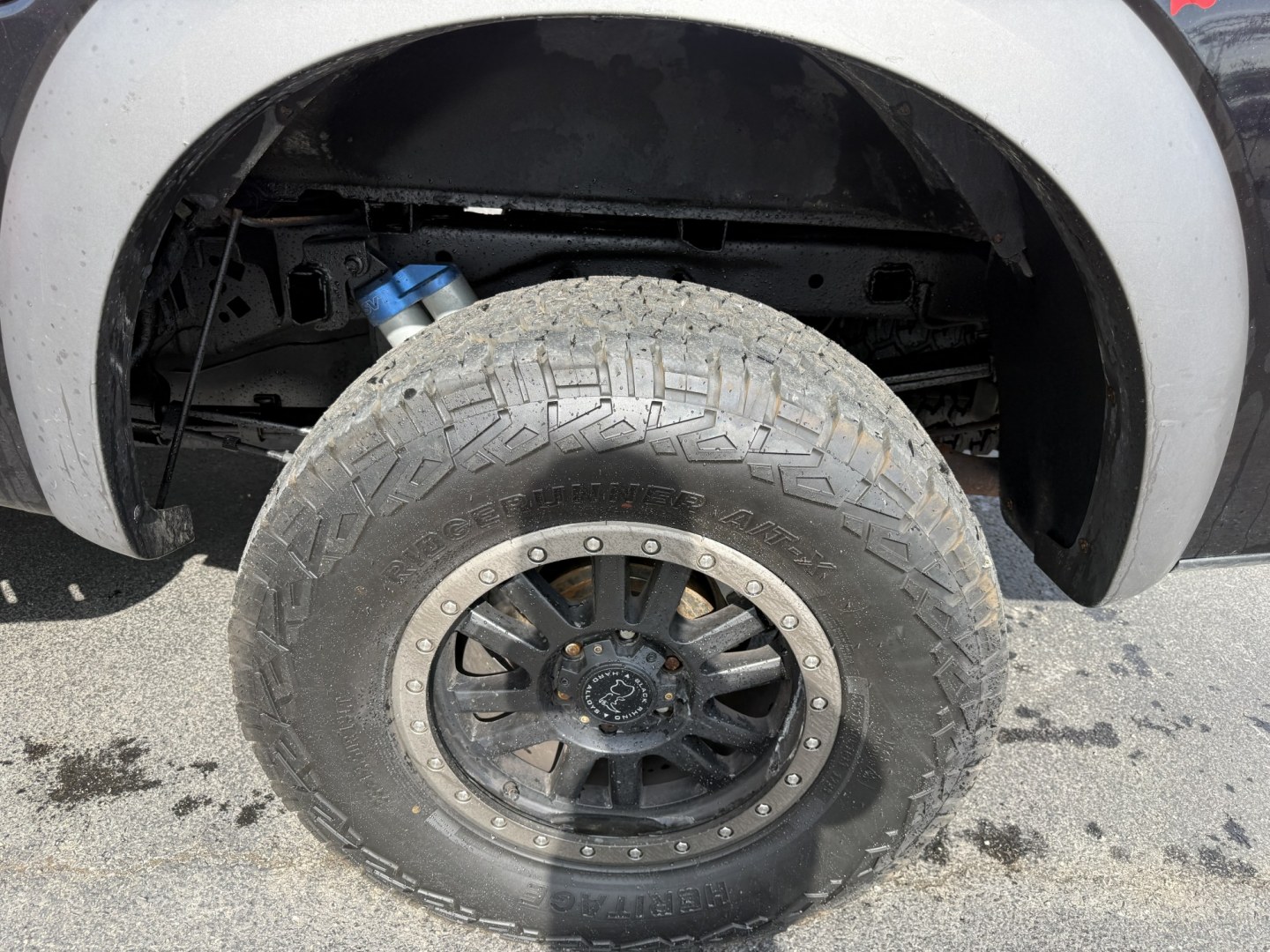 2011 Black /Black Ford F-150 SVT Raptor SuperCrew 5.5-ft. Bed 4WD (1FTFW1R6XBF) with an 6.2L V8 SOHC 16V engine, Automatic transmission, located at 547 E. Main St., Orwell, OH, 44076, (440) 437-5893, 41.535435, -80.847855 - 2011 Ford SVT Raptor Crew Cab 4WD – Iconic Off-Road Legend with 6.2L V8 Power! This 2011 Ford SVT Raptor Crew Cab 4WD is the original high-performance desert and trail truck that started the Raptor legacy. Powered by the massive 6.2L V8 engine paired with a smooth 6-speed automatic transmission, - Photo#31