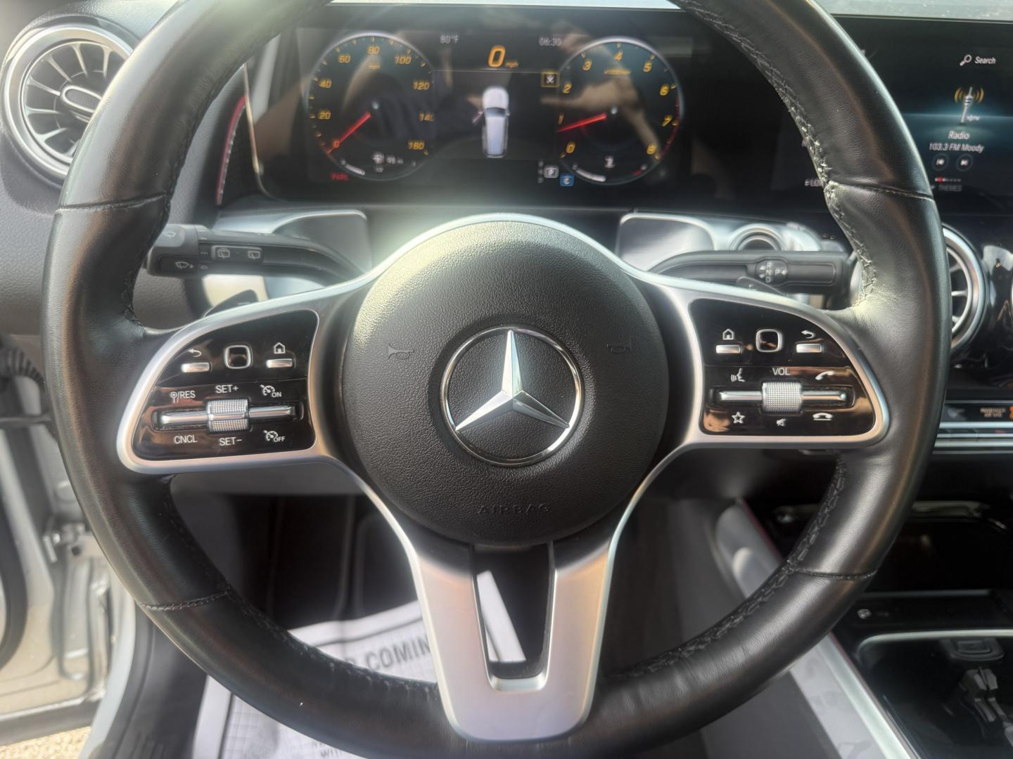 2022 Silver /Black Mercedes-Benz GLB-Class GLB 250 4MATIC (W1N4M4HB2NW) with an 2.0L I4 DOHC 16V Turbo engine, Automatic transmission, located at 11115 Chardon Rd. , Chardon, OH, 44024, (440) 214-9705, 41.580246, -81.241943- Photo#13